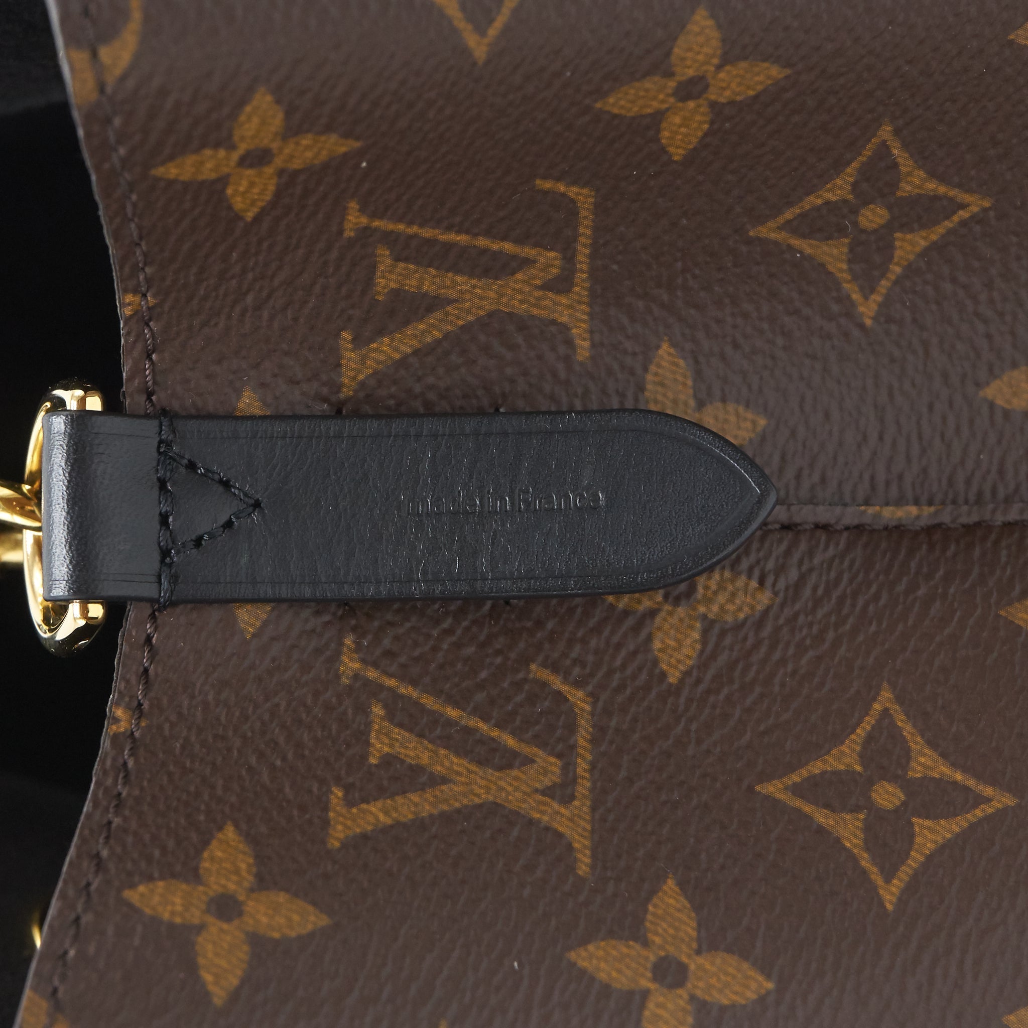 louis-vuitton-neo-noe-mm-monogram