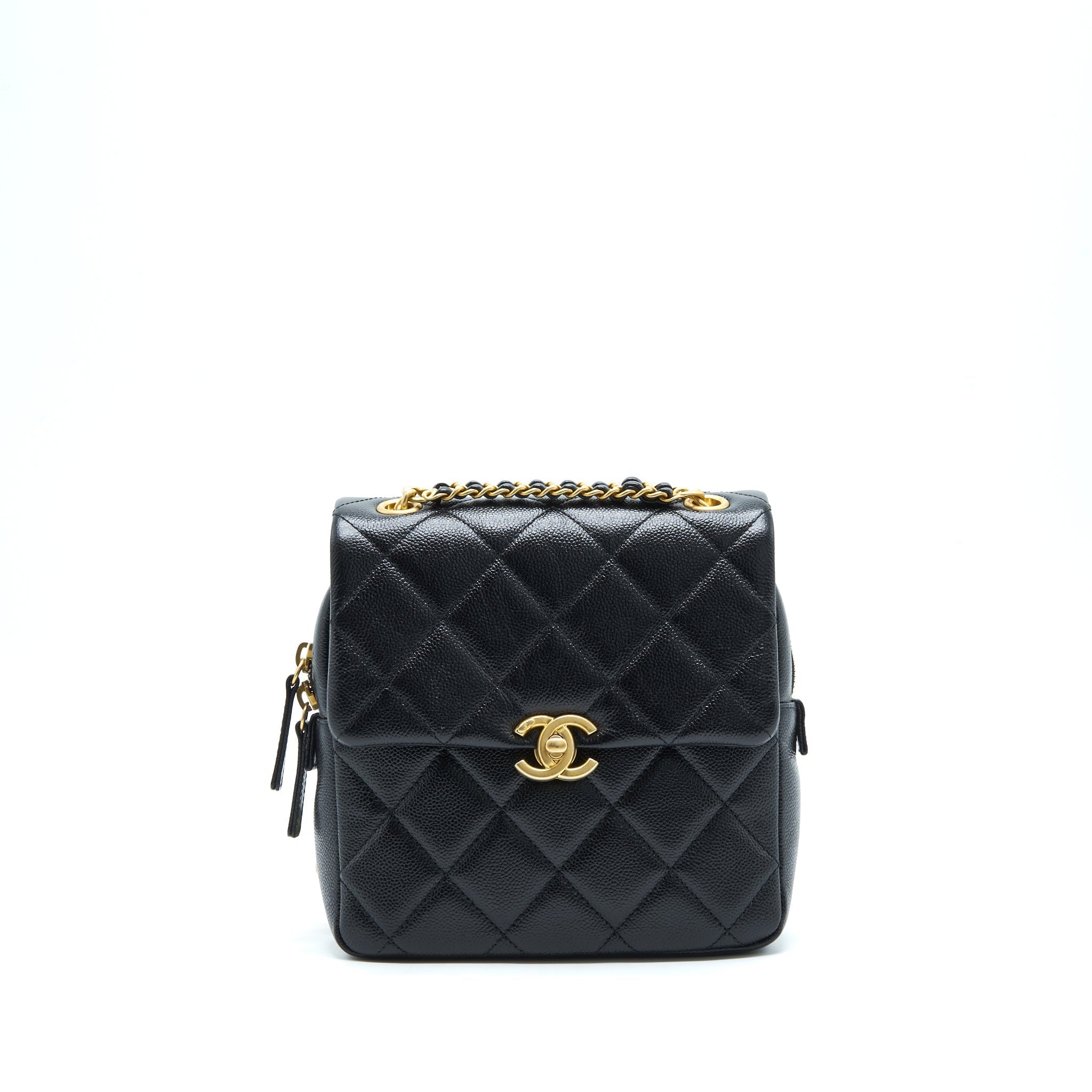 chanel-22p-flap-backpack-caviar-black-ghw