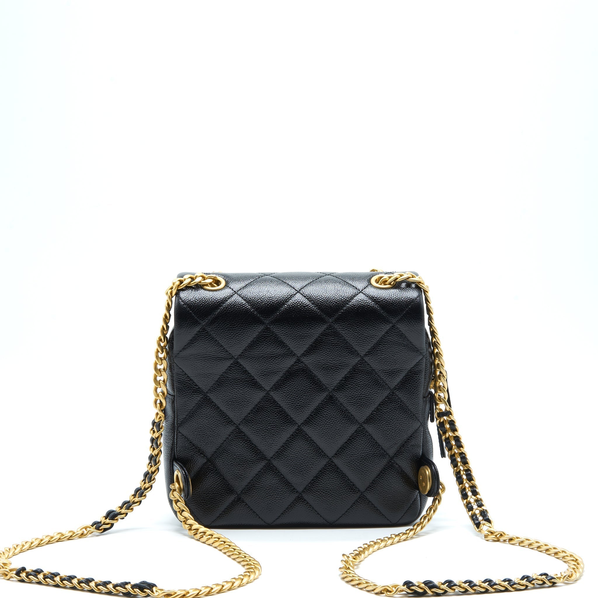 chanel-22p-flap-backpack-caviar-black-ghw