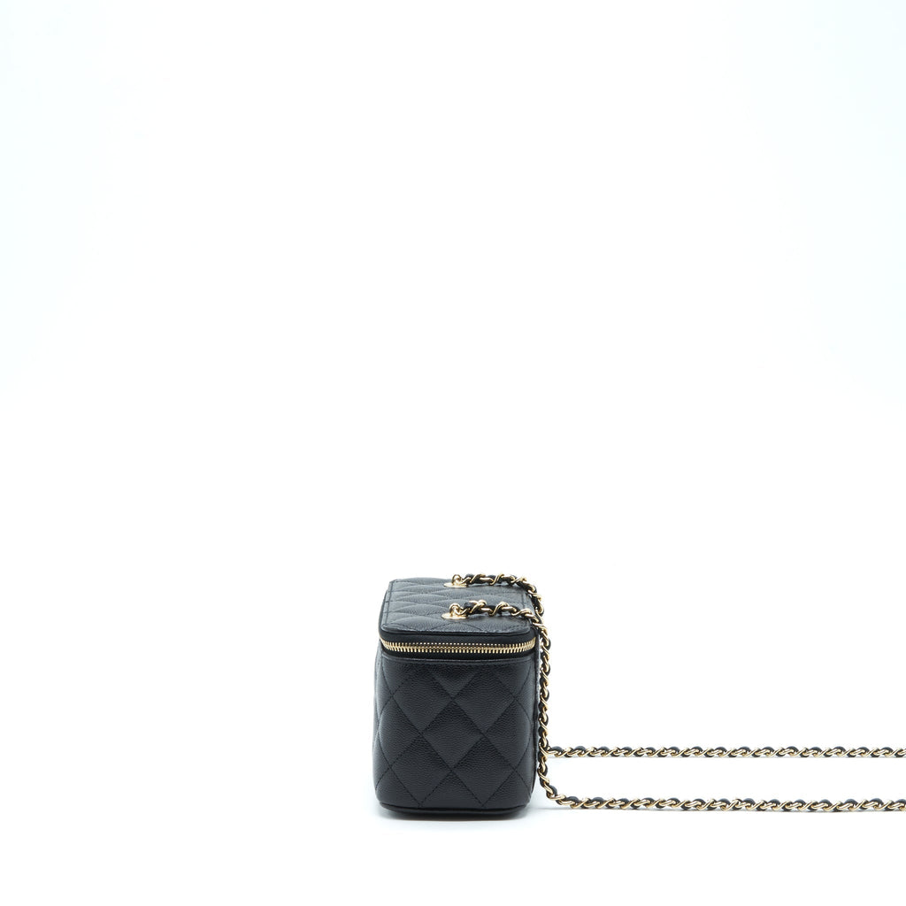 chanel-22s-long-vanity-with-chain-caviar-black-lghw-1