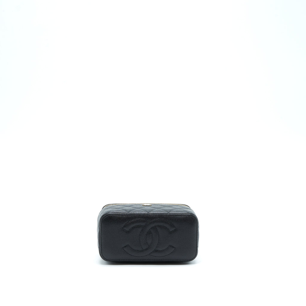 chanel-22s-long-vanity-with-chain-caviar-black-lghw-1