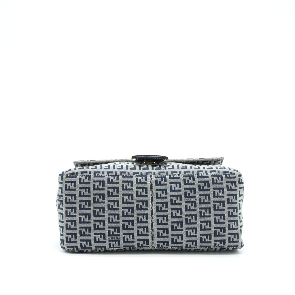 fendi-vintage-baguette-should-bag-fabric-black-grey-shw