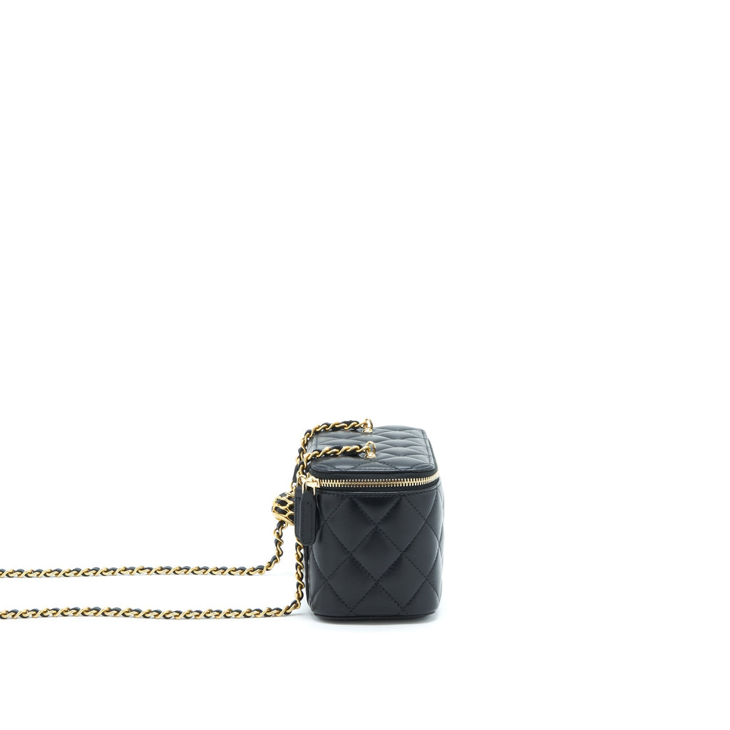 chanel-22s-pearl-crush-long-vanity-with-chain-lambskin-black-ghw-2