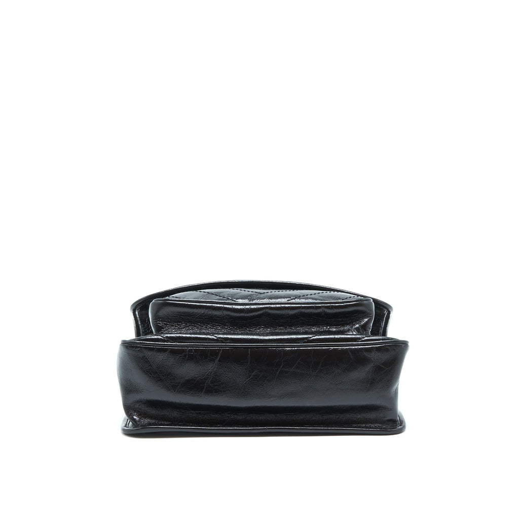 saint-laurent-ysl-medium-niki-bag-calfskin-black-shw