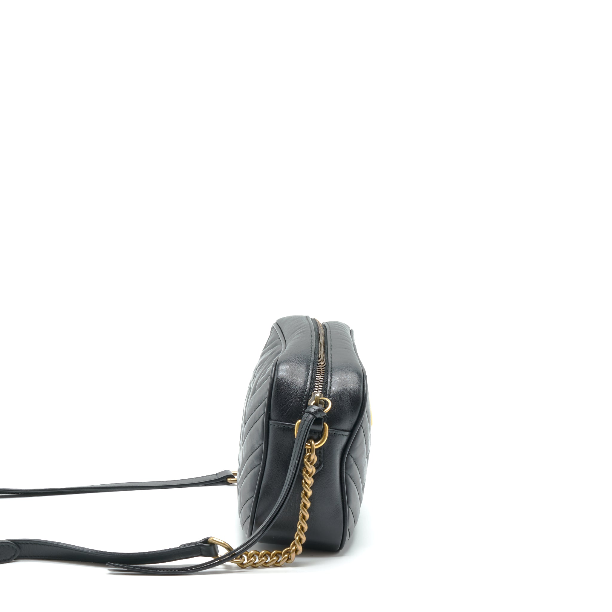 gucci-gg-marmont-matelasse-shoulder-bag-black-ghw