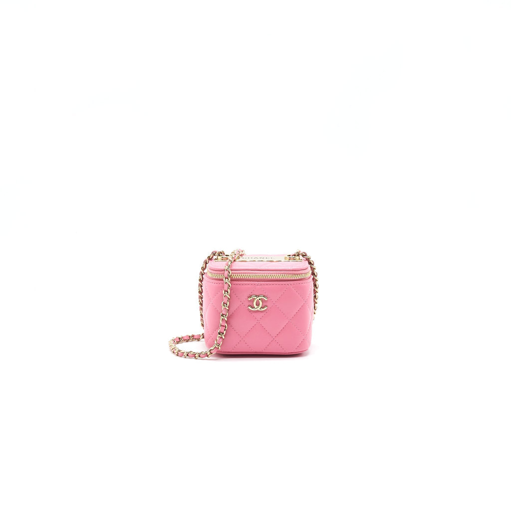 chanel-small-vanity-with-chain-pink