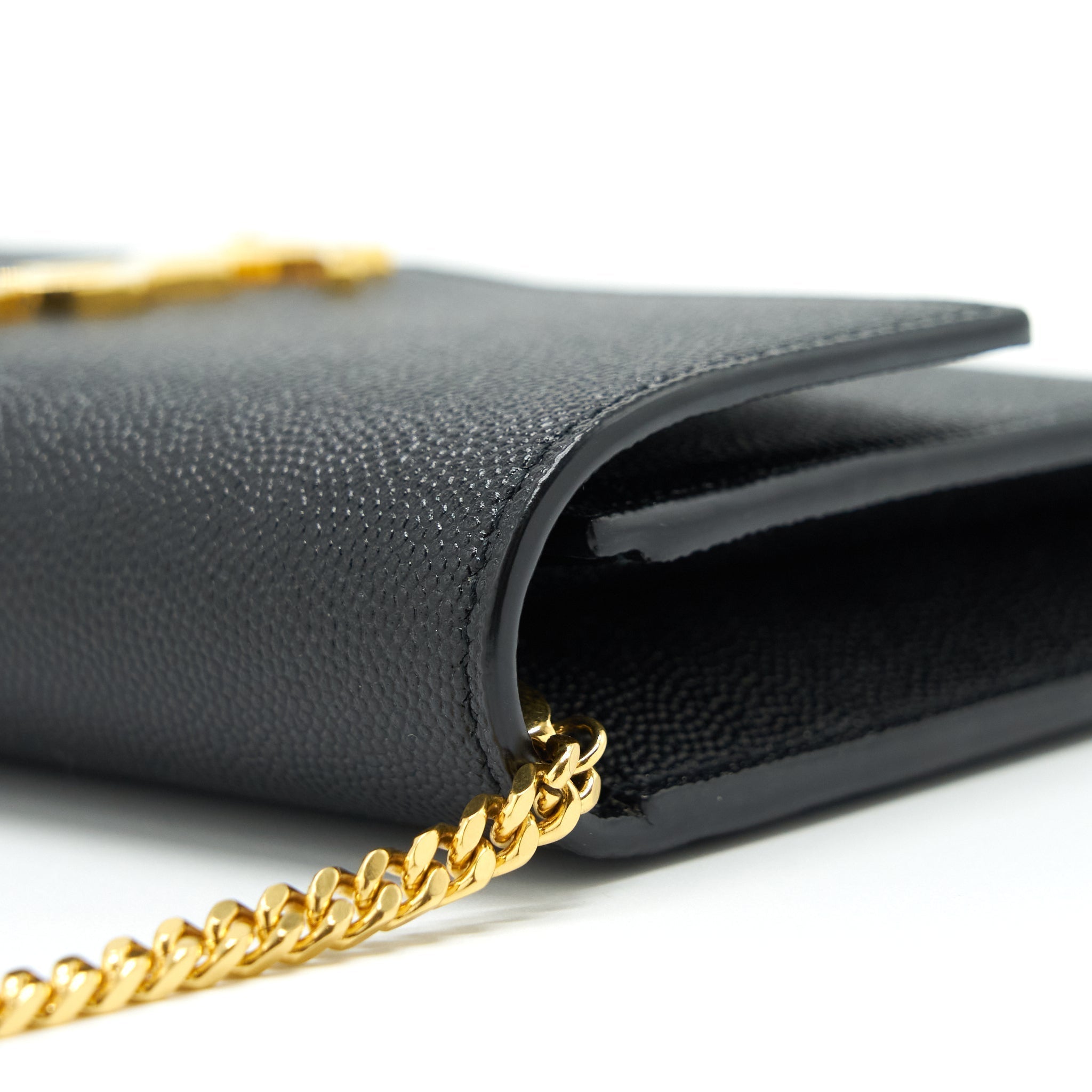 saint-laurent-ysl-envelop-small-crossbody-bag-grained-calfskin-ghw