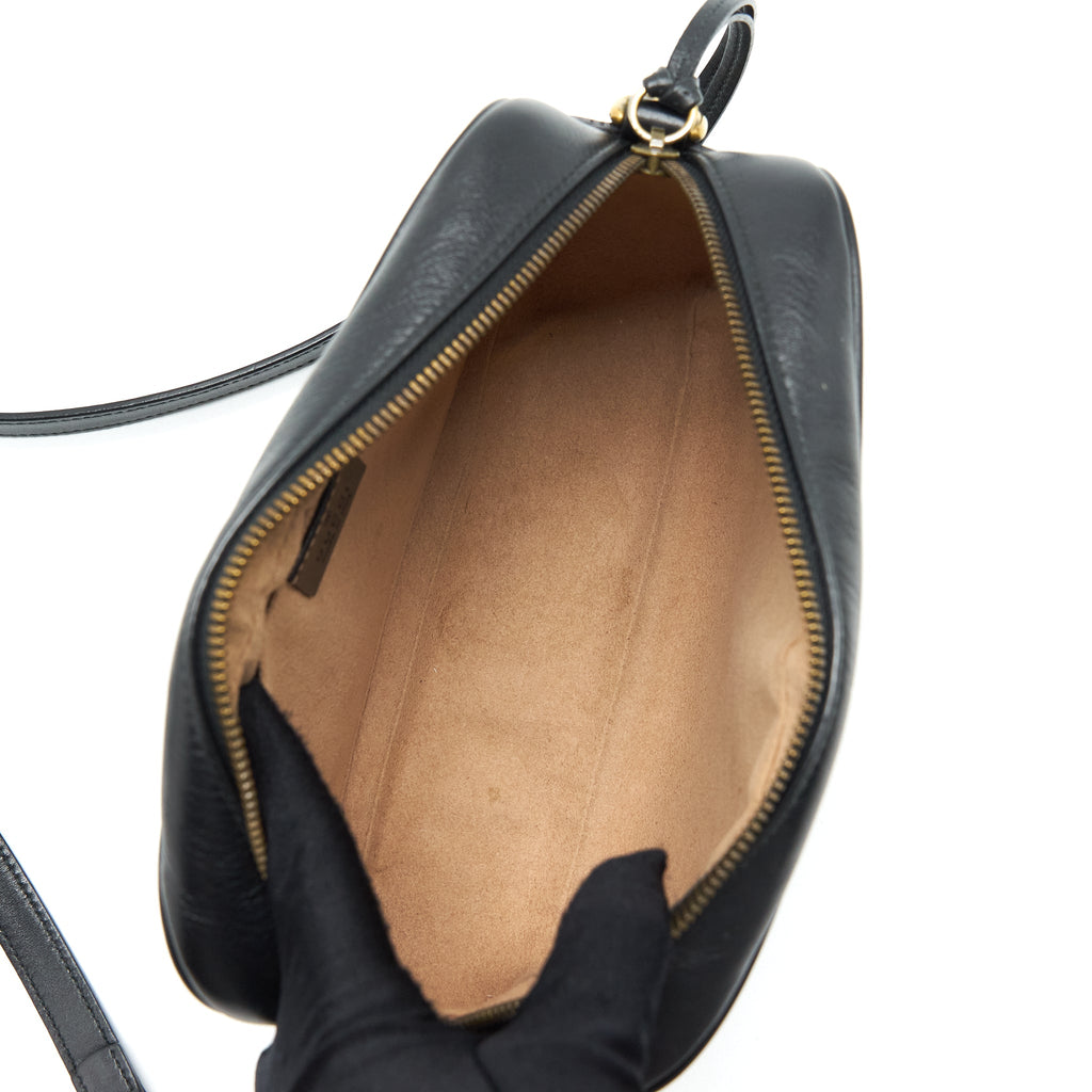 gucci-gg-marmont-matelasse-shoulder-bag-black-ghw