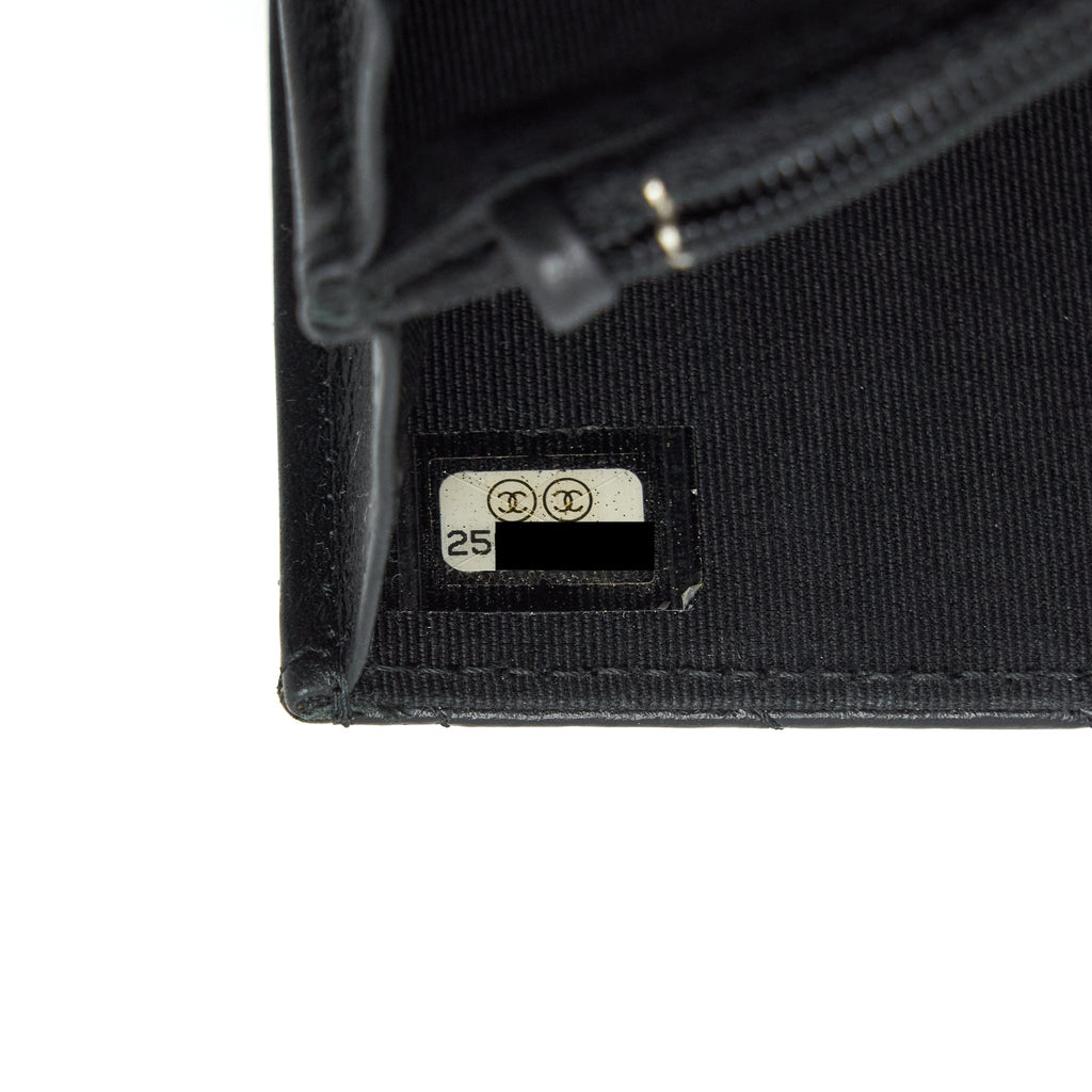 chanel-2-55-square-wallet-on-chain-chevron-calfskin-so-black