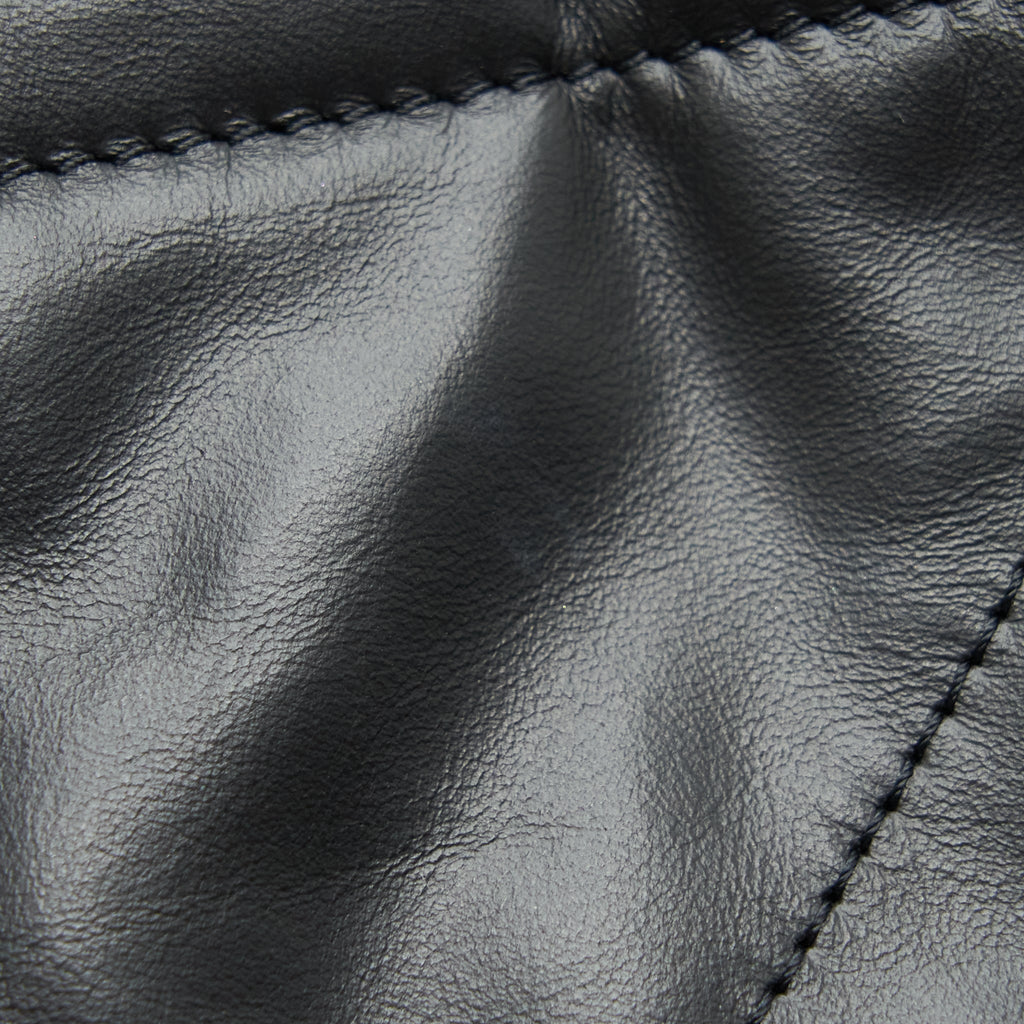 chanel-22-handbag-shiny-calfskin-black-ghw