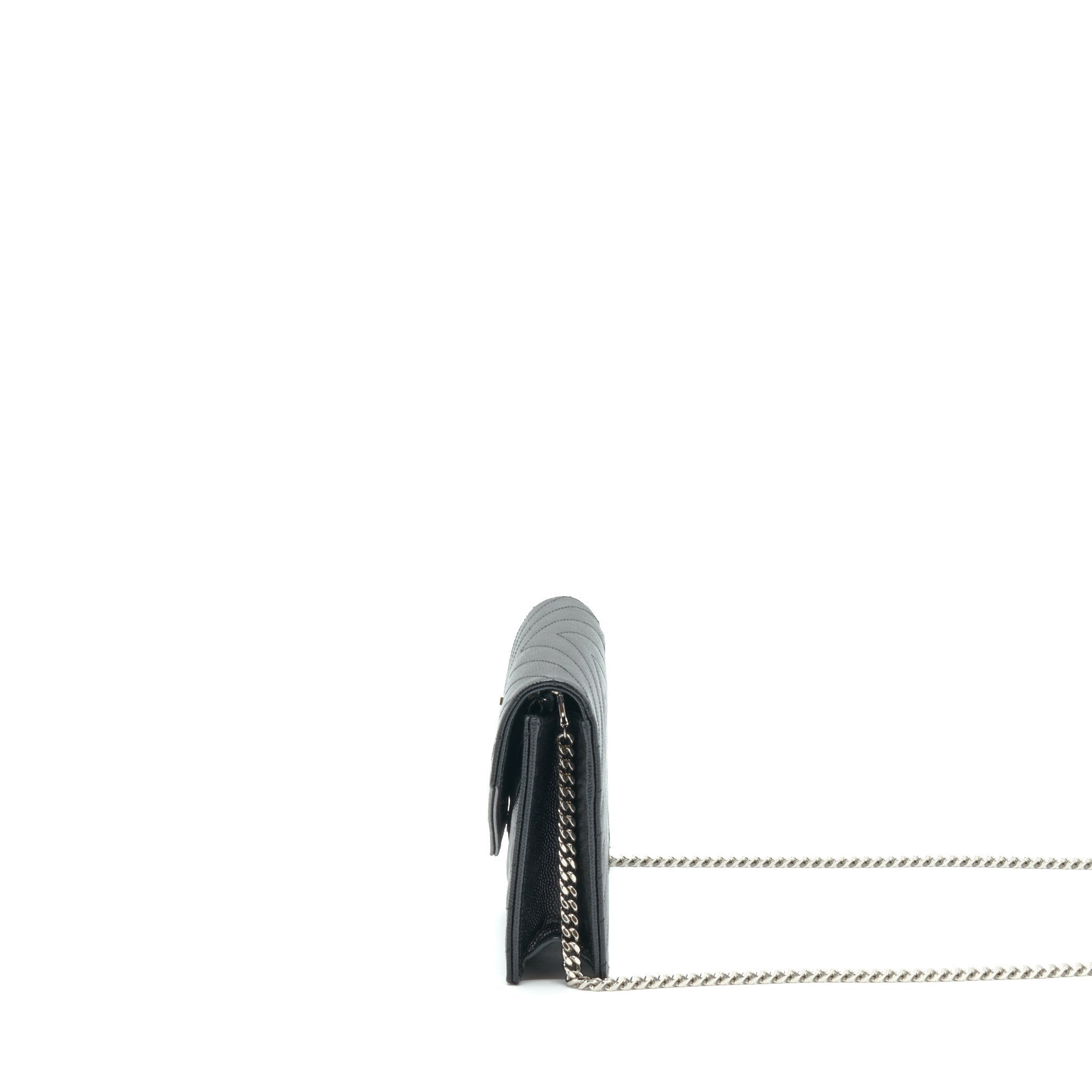 saint-laurent-ysl-cassandra-matelasse-envelope-chain-wallet-grained-calfskin-black-shw