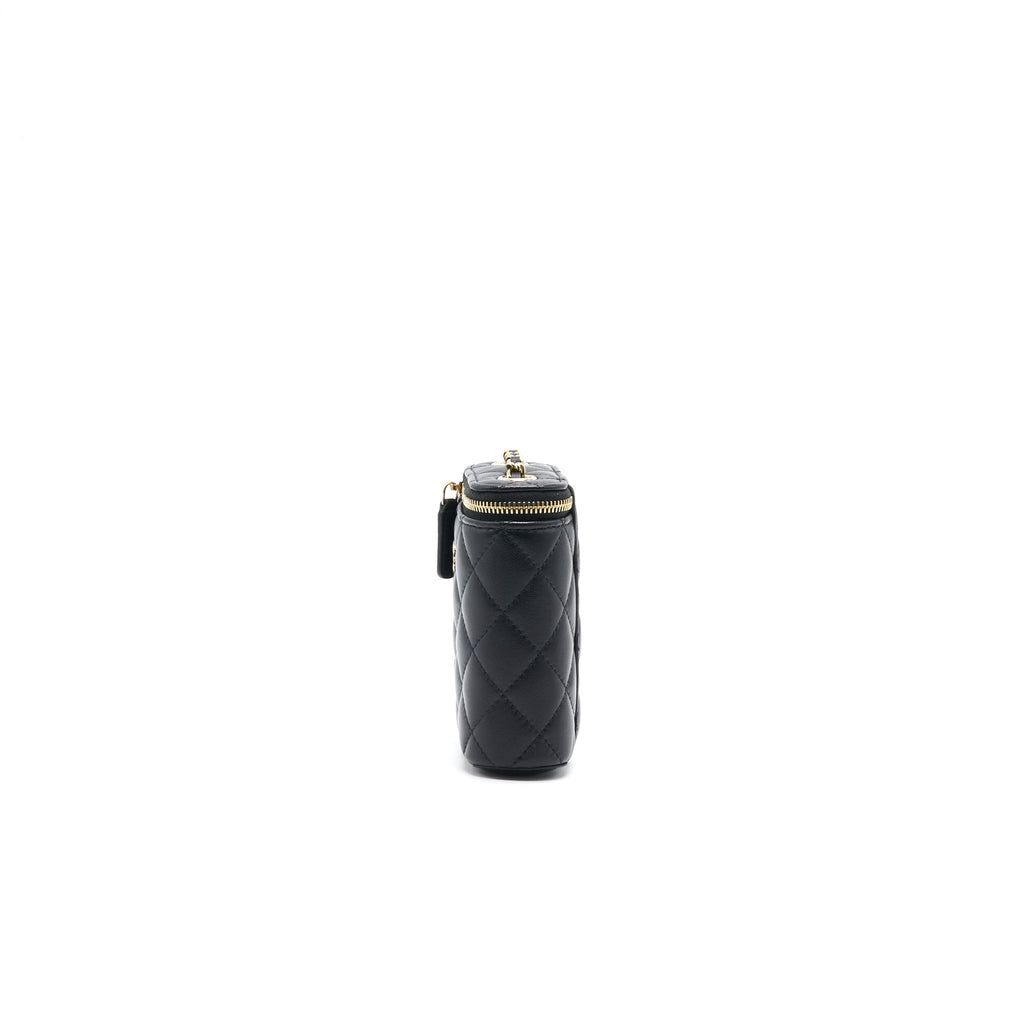 chanel-21c-long-vanity-with-chain-lambskin-black-with-lghw