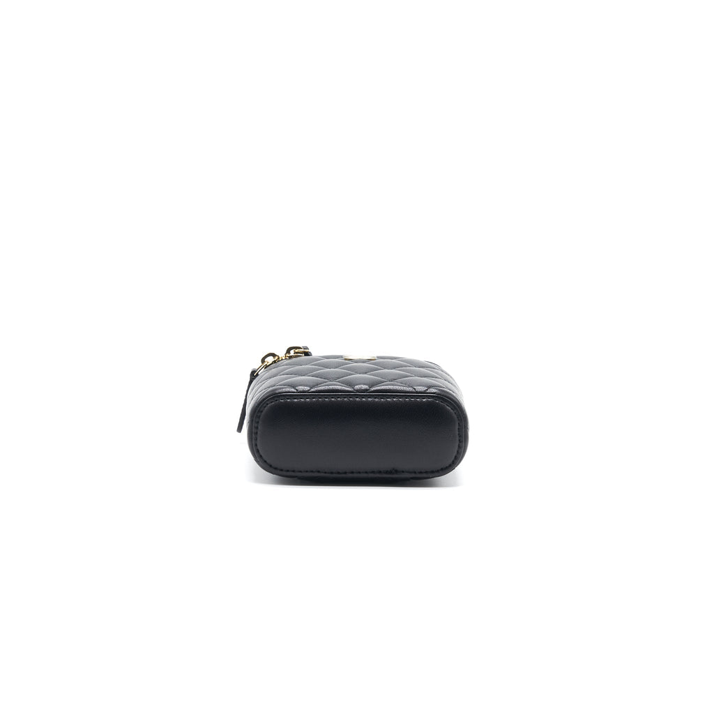 chanel-21c-long-vanity-with-chain-lambskin-black-with-lghw