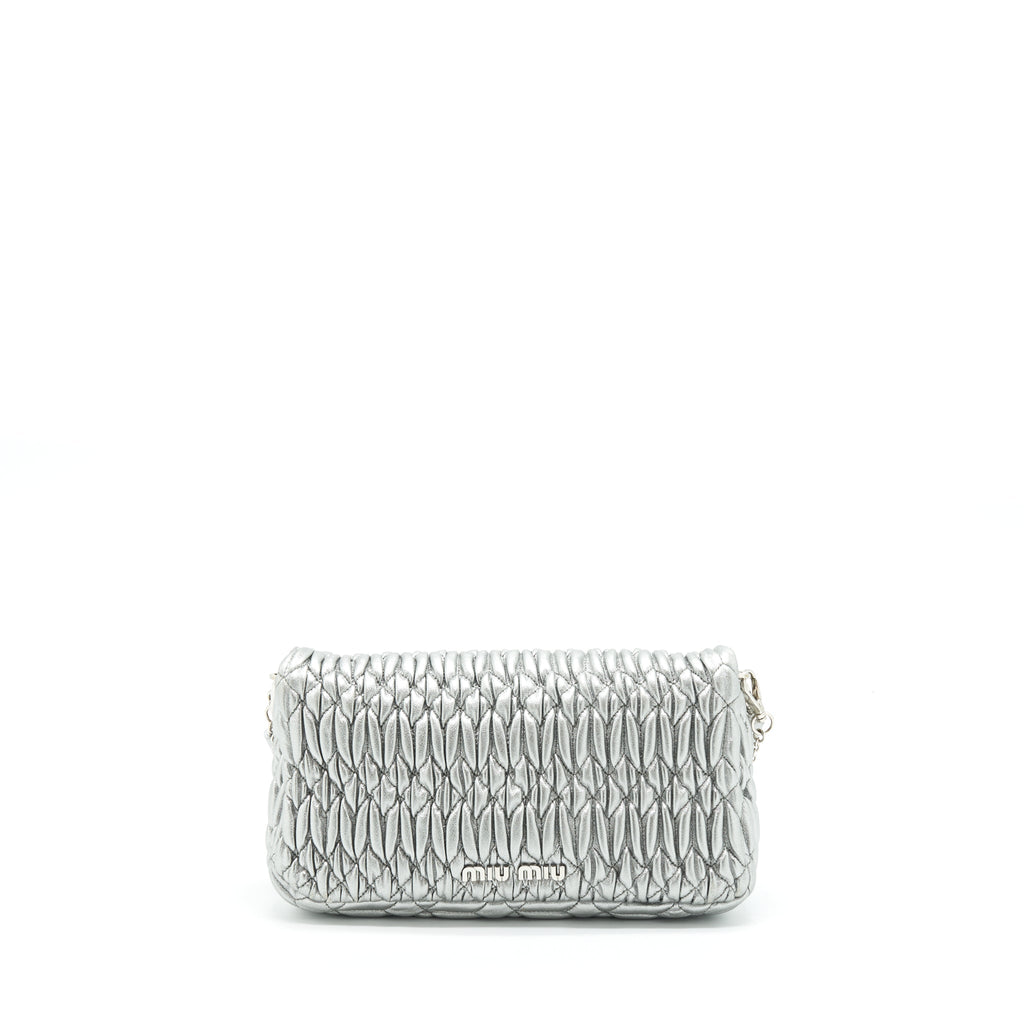 miu-miu-iconic-crystal-cloque-nappa-silver-shw