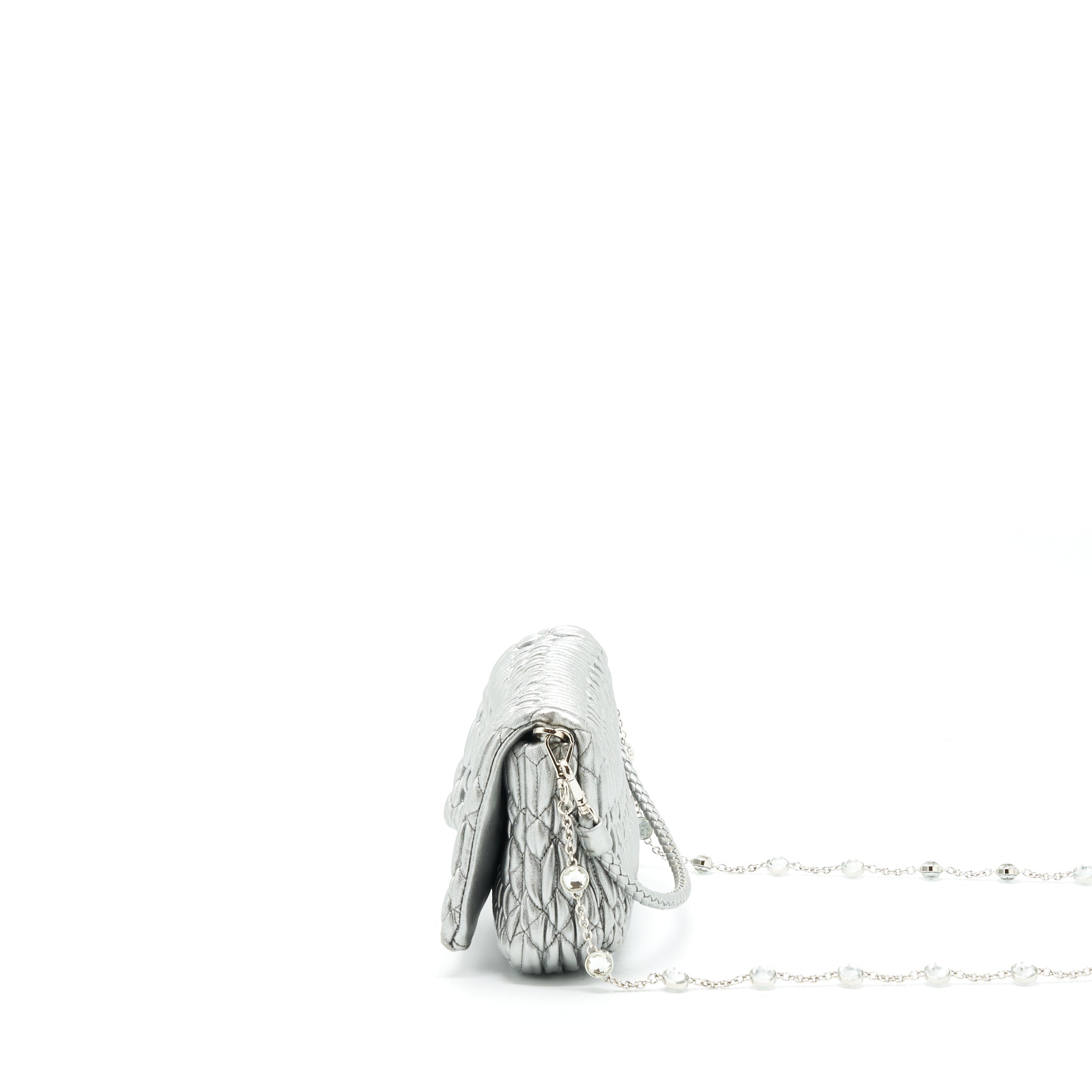 miu-miu-iconic-crystal-cloque-nappa-silver-shw