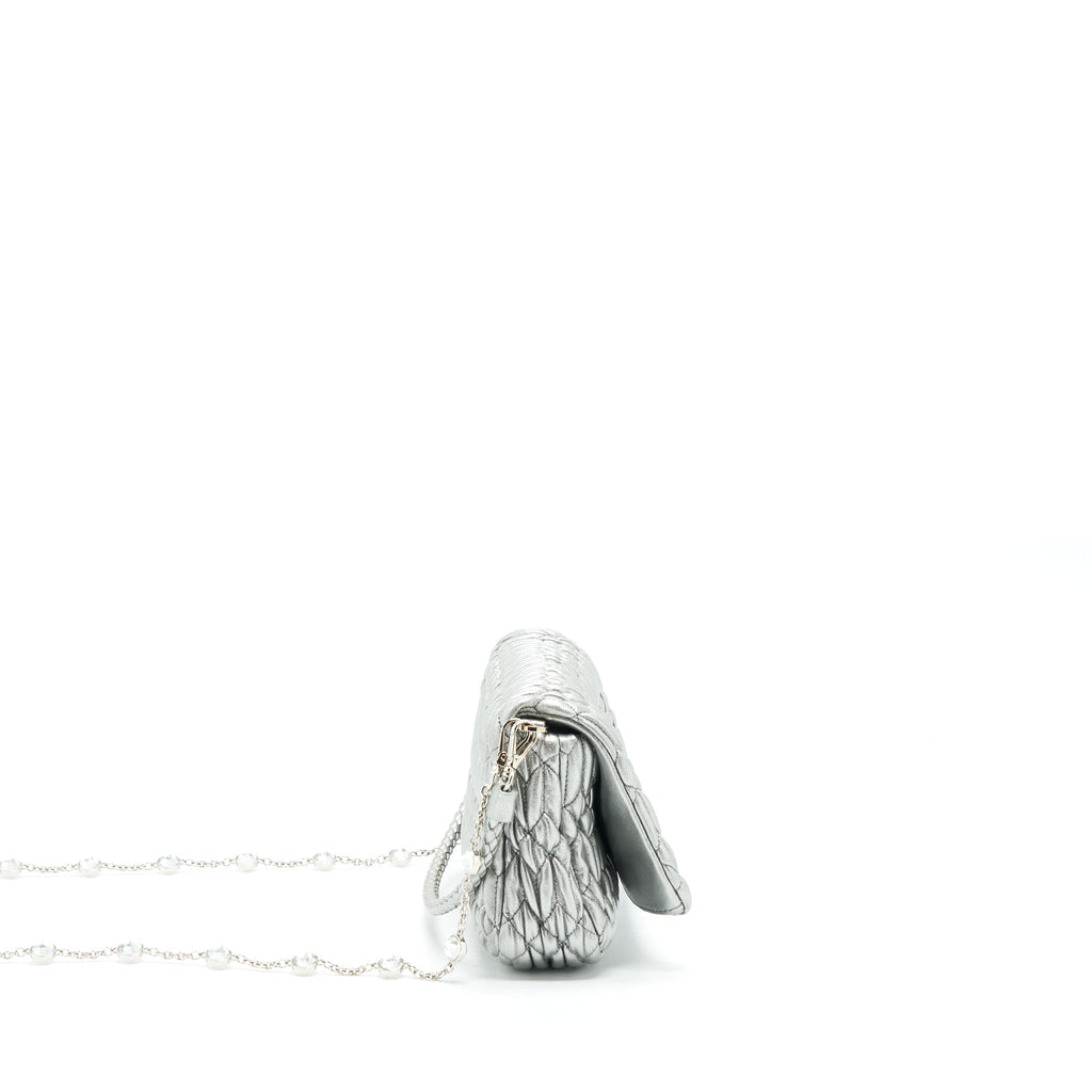 miu-miu-iconic-crystal-cloque-nappa-silver-shw