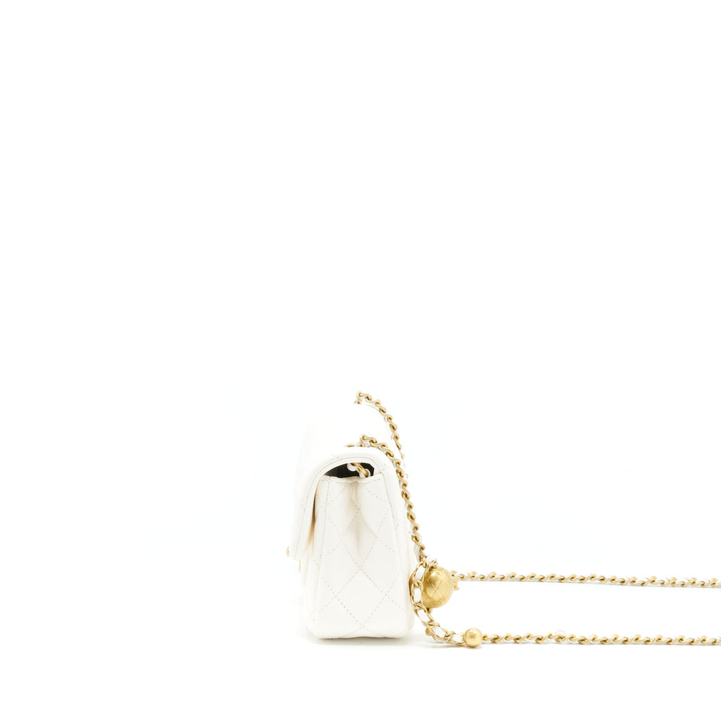 chanel-pearl-crush-mini-rectangular-flap-bag-lambskin-white-ghw-microchip