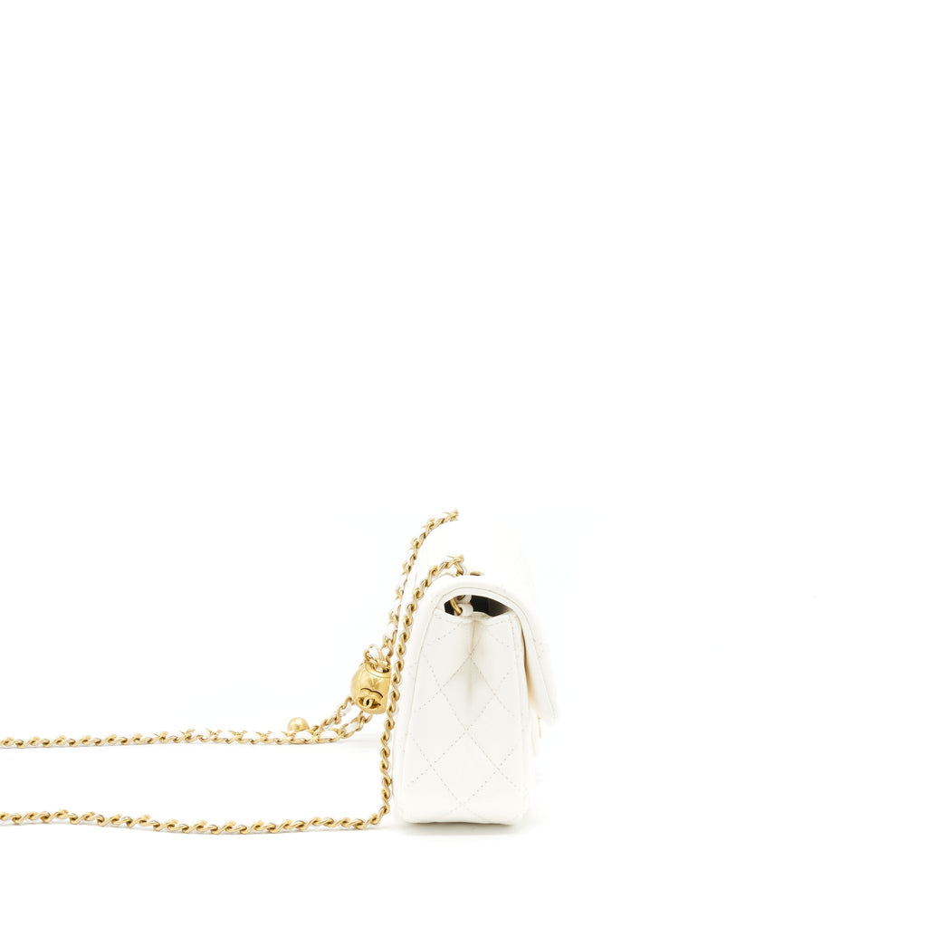 chanel-pearl-crush-mini-rectangular-flap-bag-lambskin-white-ghw-microchip
