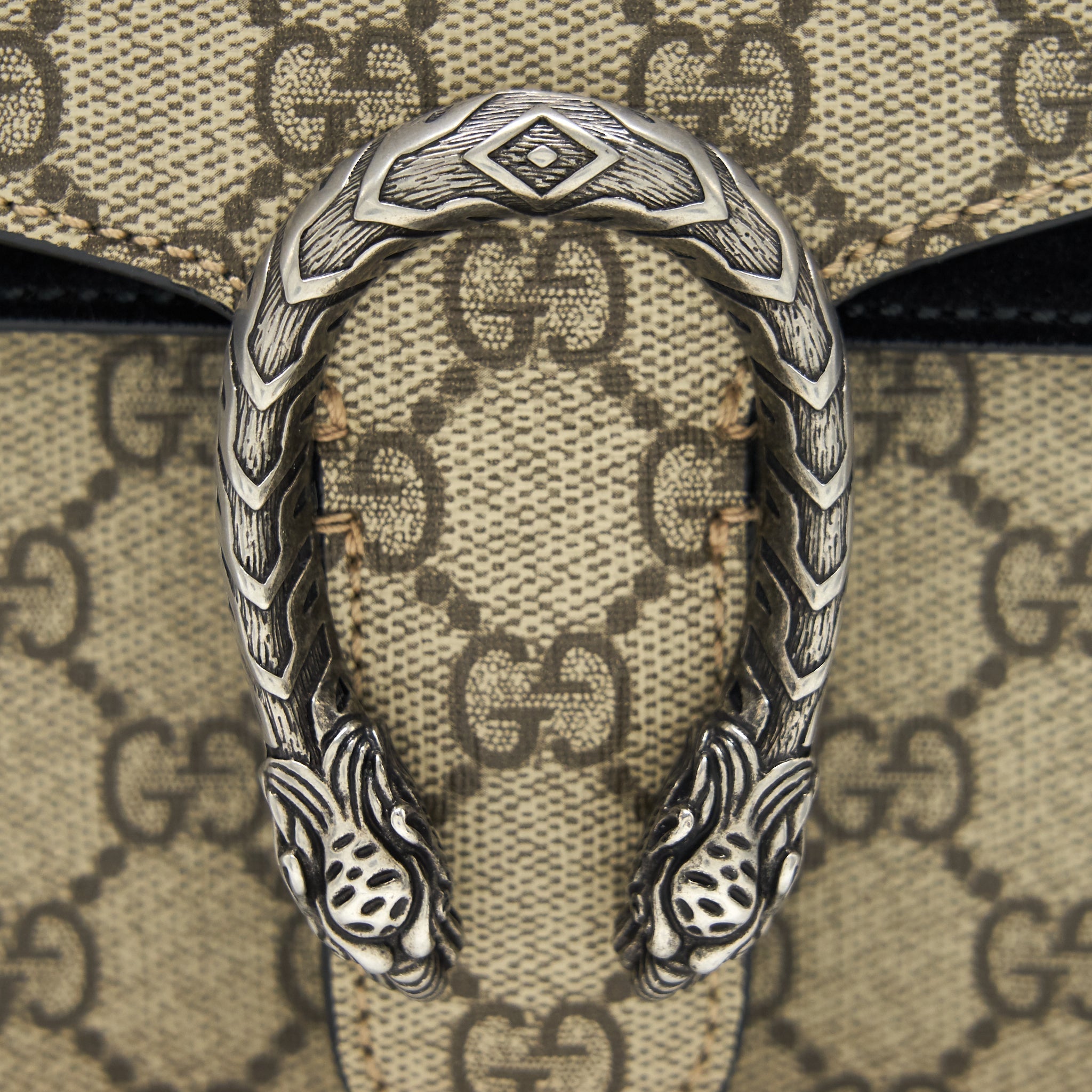 gucci-dionysus-gg-supreme-mini-bag-black