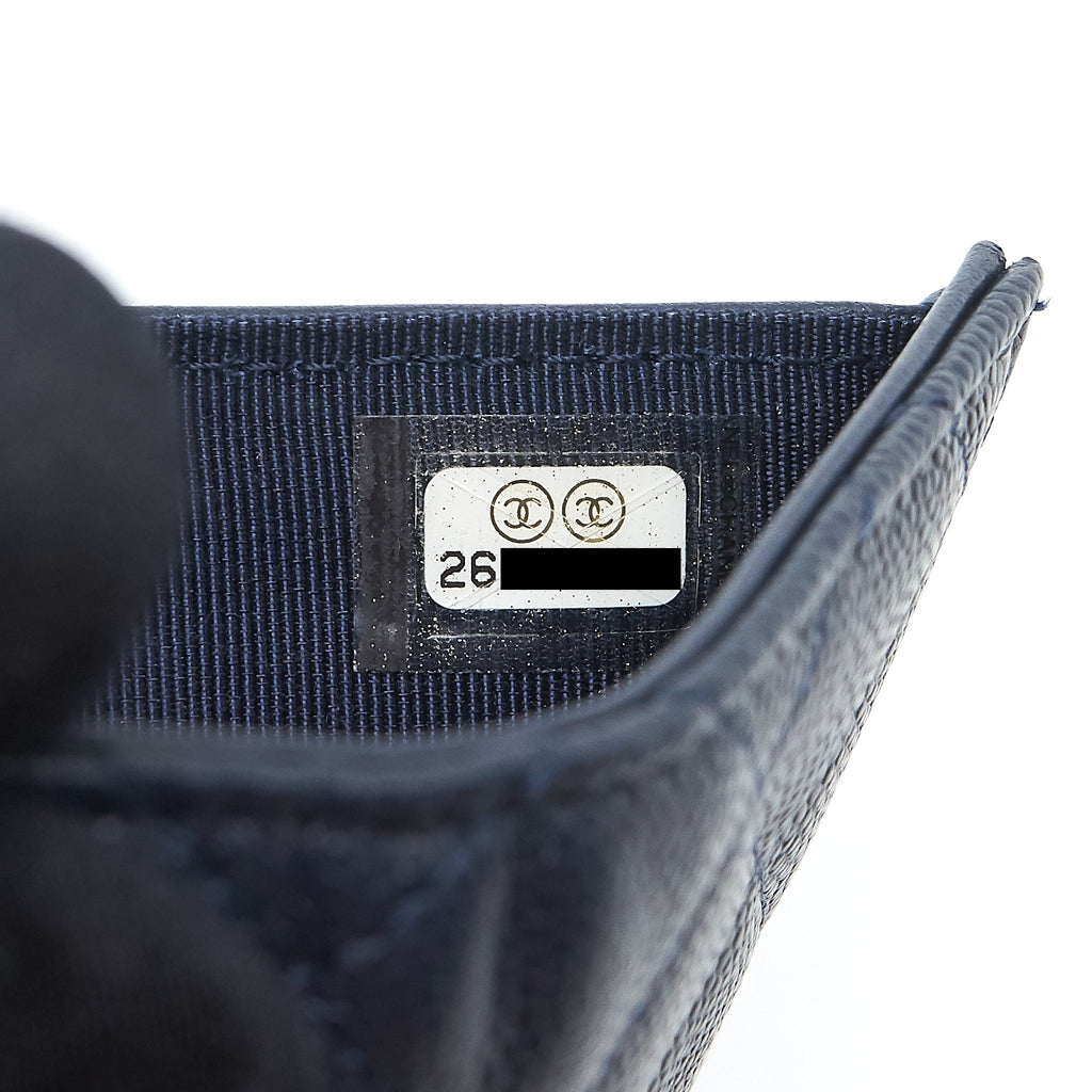 chanel-small-compact-wallet-caviar-leather-indigo-shw