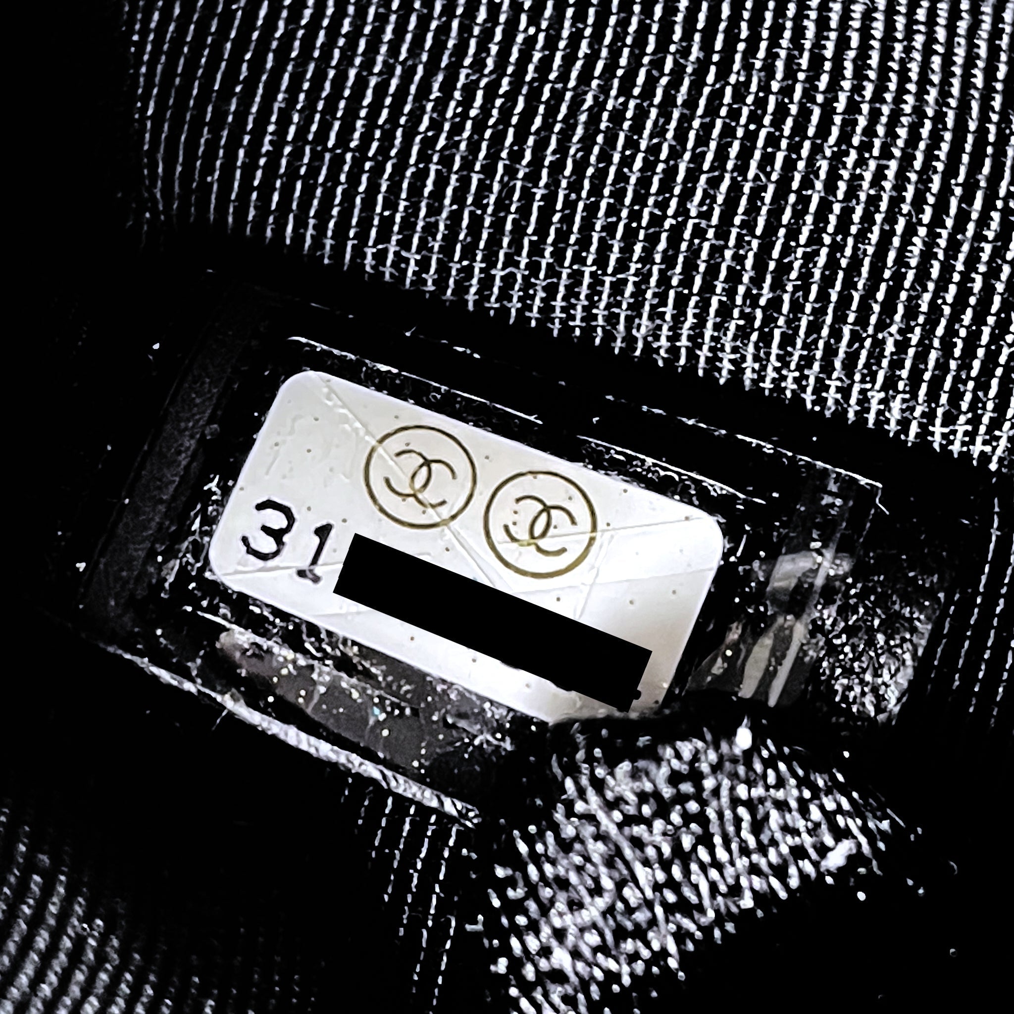 chanel-21s-mini-pouch-limited-edition-lambskin-black-lghw-1