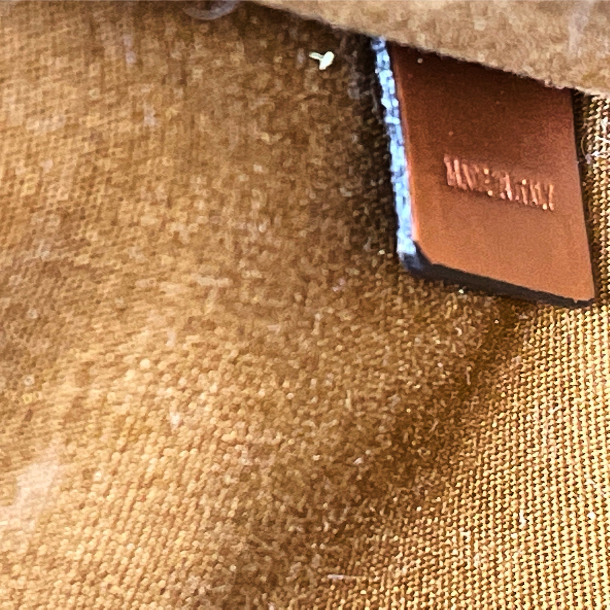 celine-mini-vertical-cabas-triomphe-canvas-brown-ghw
