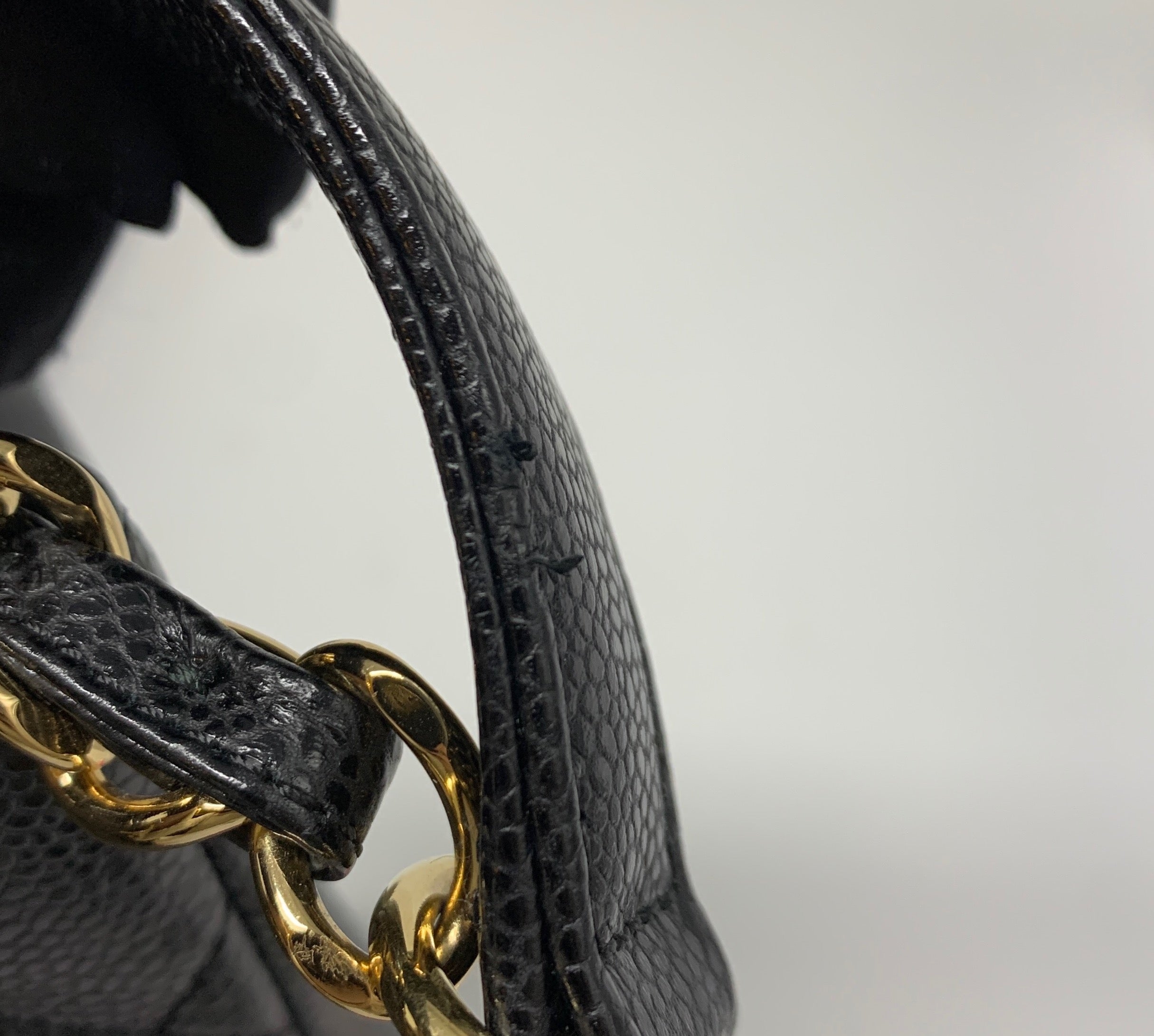chanel-grant-shopping-tote-bag-gst-black-caviar-ghw