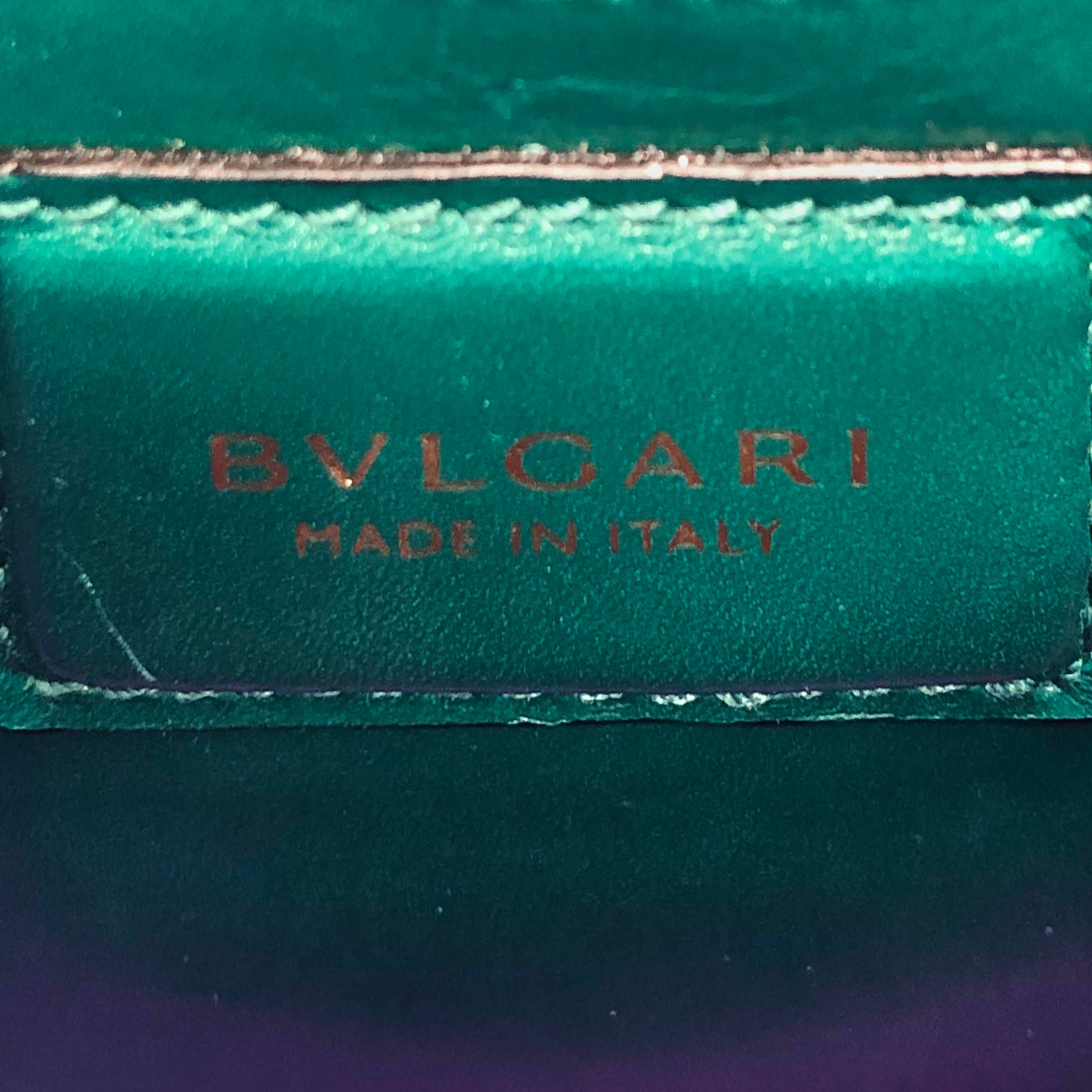 bvlgari-serpenti-forever-crossbody-bag-green
