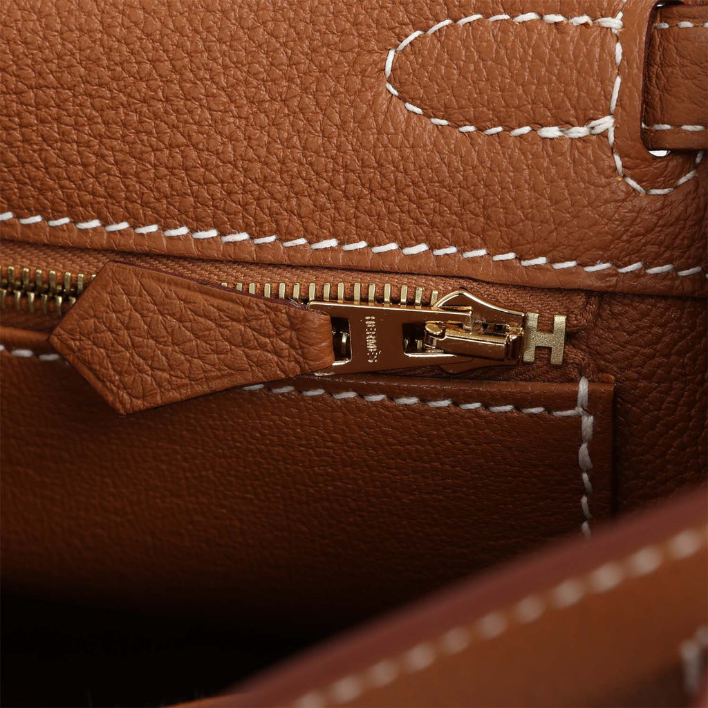 Kelly Retourne 25 Gold Togo Gold Hardware Bag
