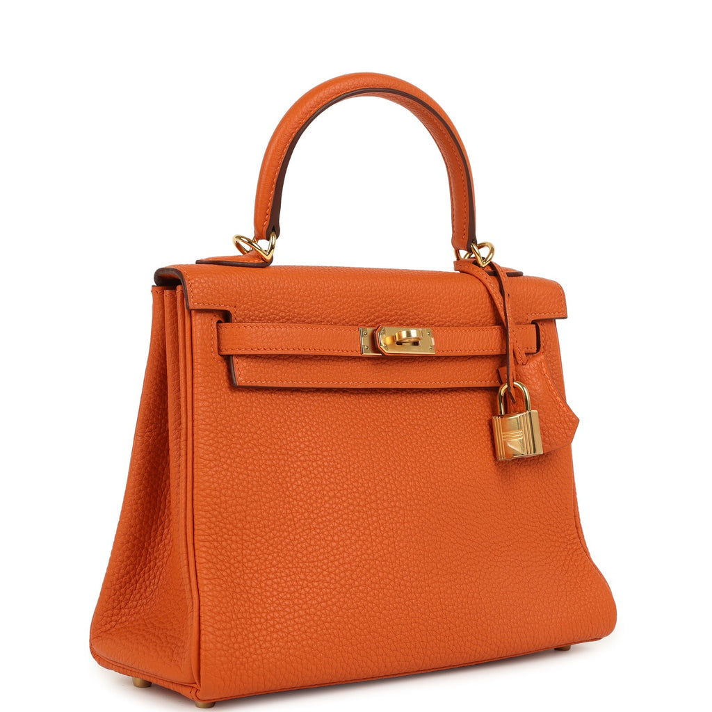 Kelly Retourne 25 Orange Togo Gold Hardware Bag