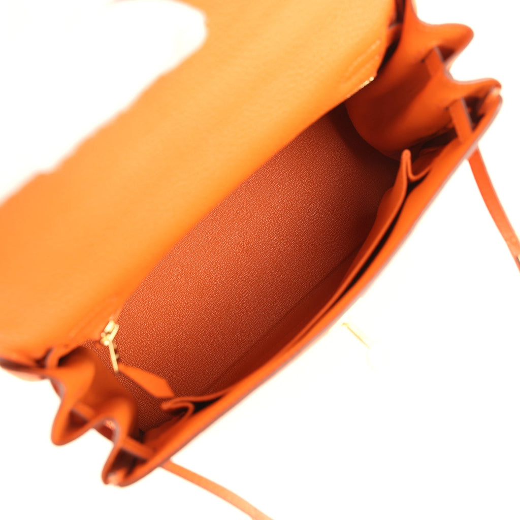 Kelly Retourne 25 Orange Togo Gold Hardware Bag