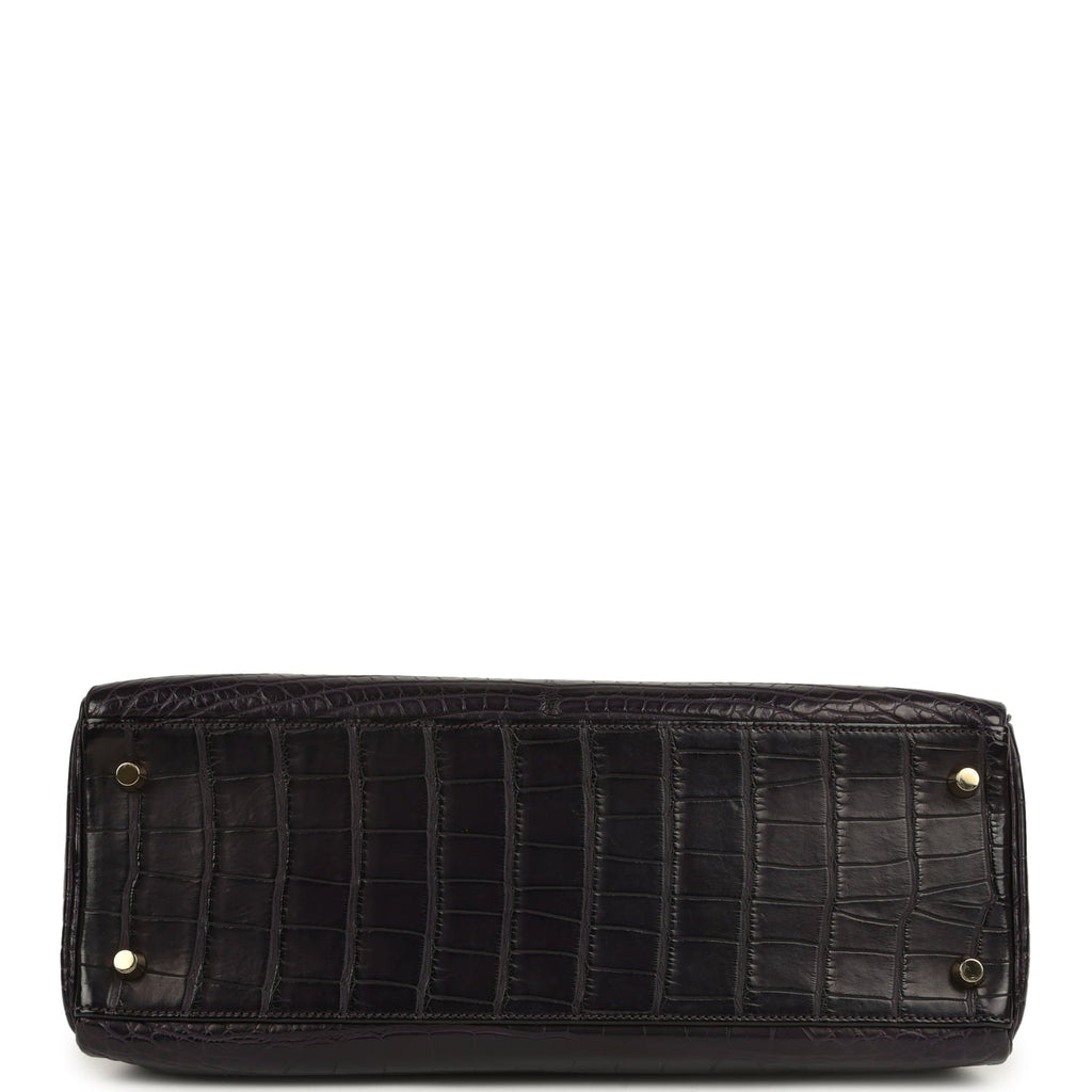 Kelly Retourne 32 Aubergine Matte Alligator Gold Hardware Bag