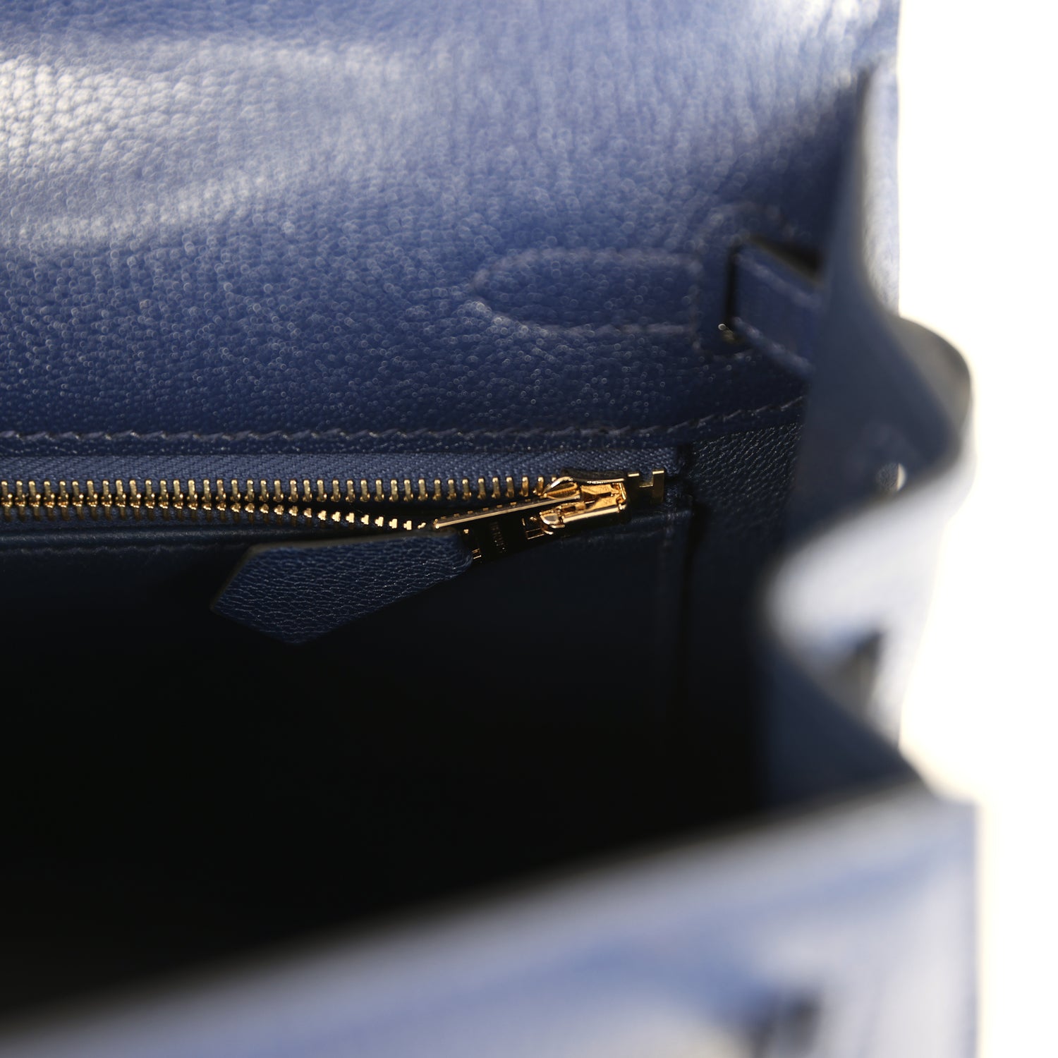 Kelly Sellier 25 Bleu Saphir Chevre Chamkila Gold Hardware Bag