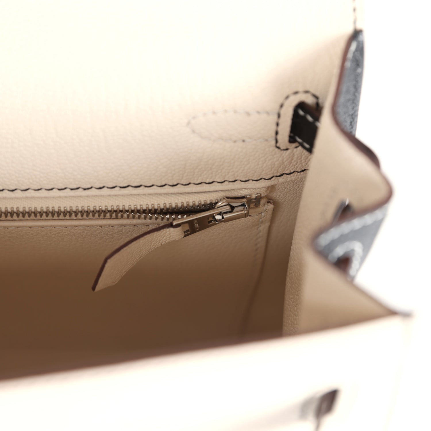 Kelly Sellier 25 Nata and Black Chevre Mysore Brushed Palladium Hardware Bag