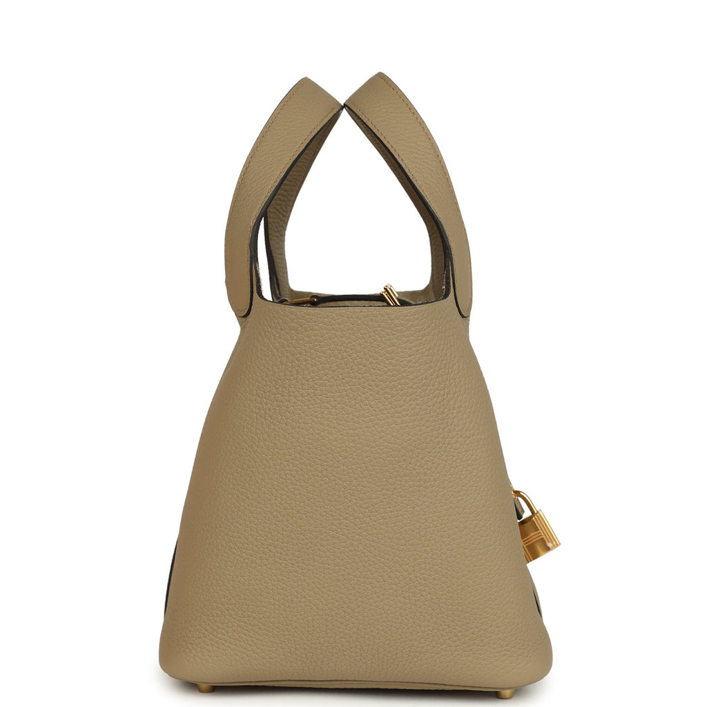 Picotin Lock 18 Beige Marfa Gold Hardware Bag
