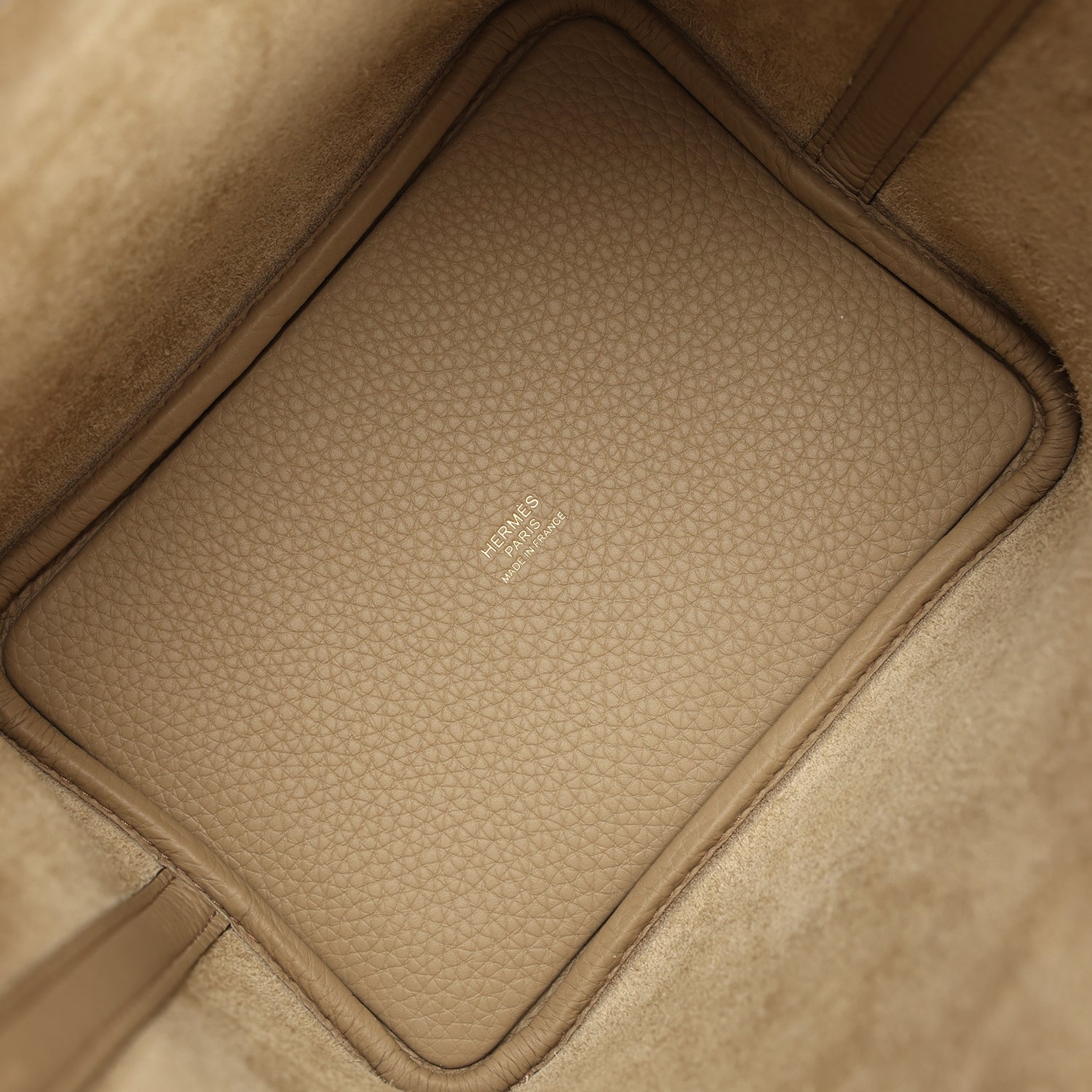 Picotin Lock 18 Beige Marfa Gold Hardware Bag