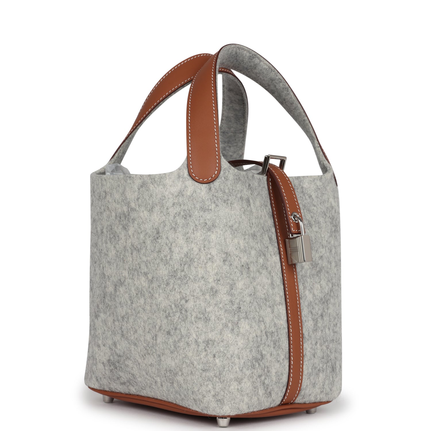 Picotin Lock 18 Gris Clair Feutre and Gold Swift Palladium Hardware Bag