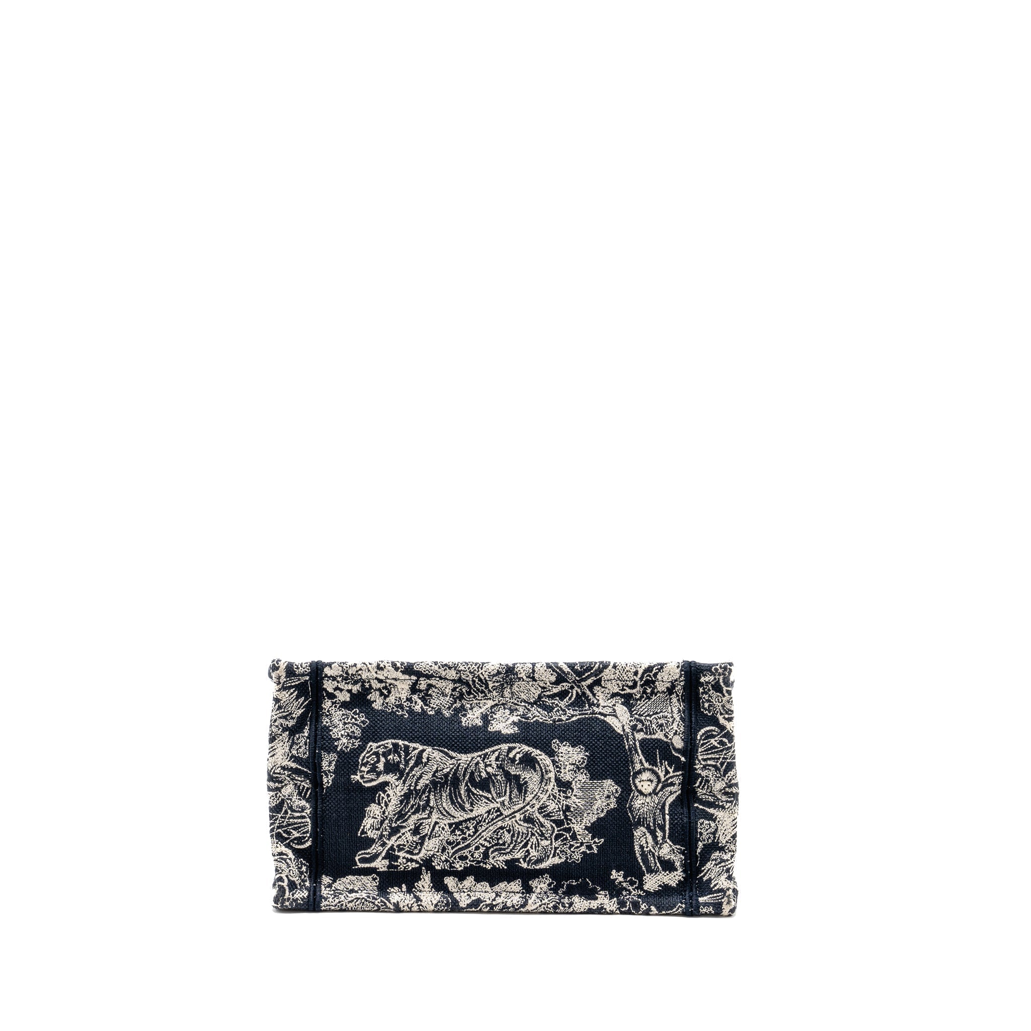 dior-small-book-tote-blue-white-toile-de-jouy-reverse-embroidery