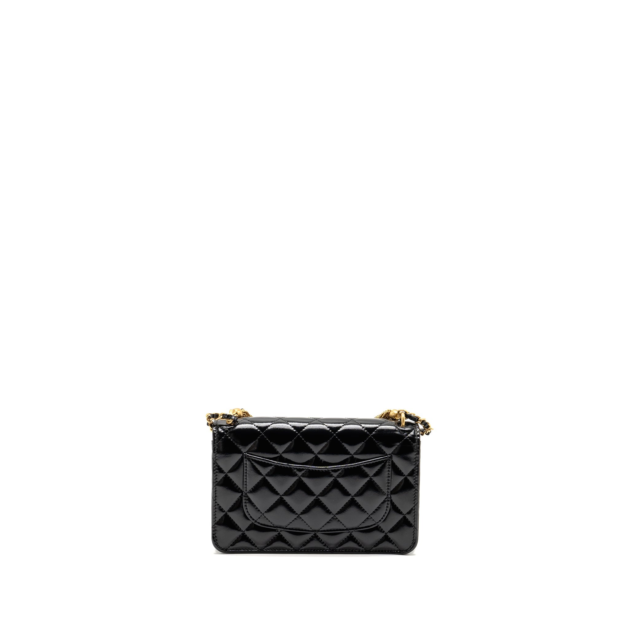 chanel-24a-wallet-on-chain-shiny-calfskin-black-ghw-microchip-copy