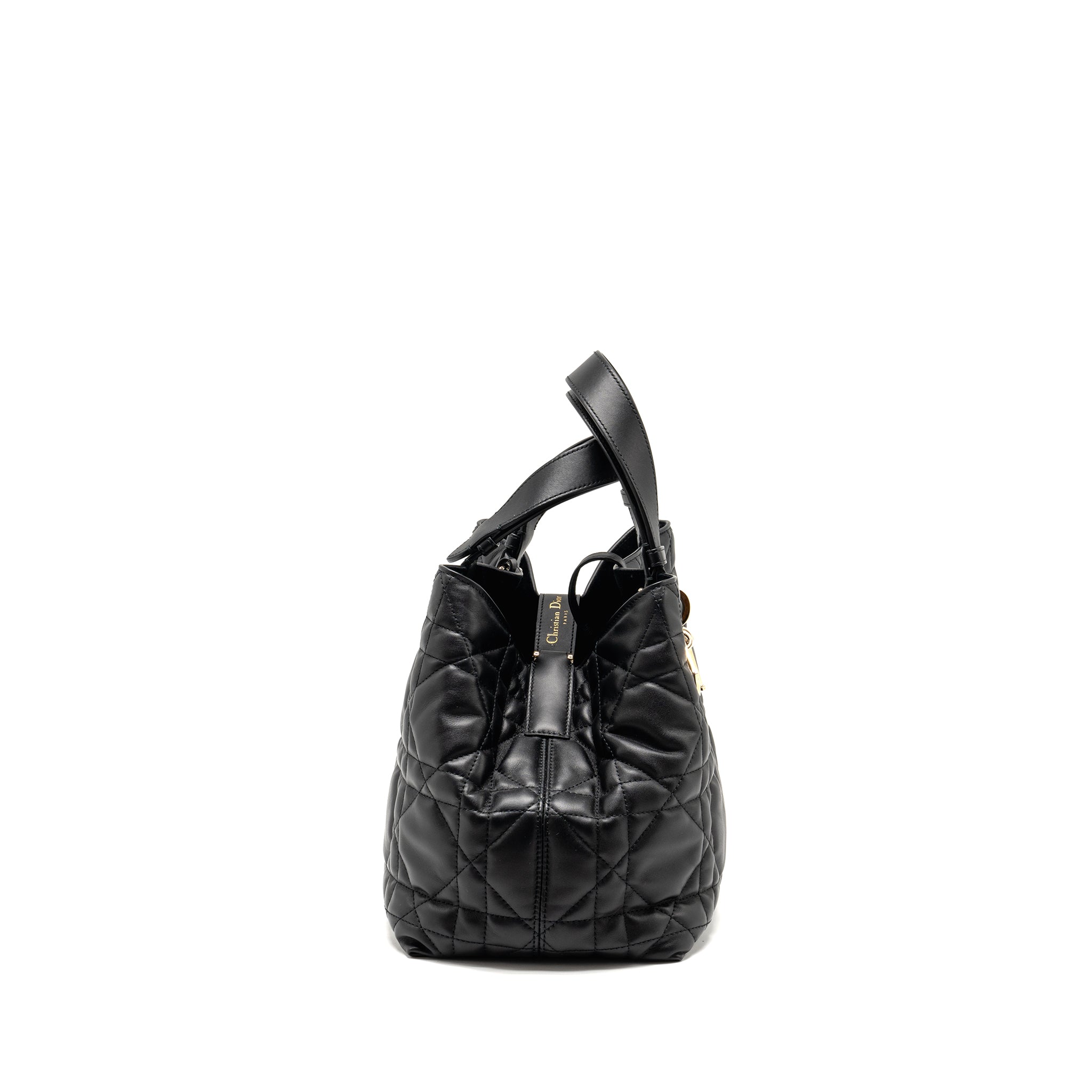 dior-medium-dior-toujours-tote-bag-macrocannage-calfskin-black-lghw