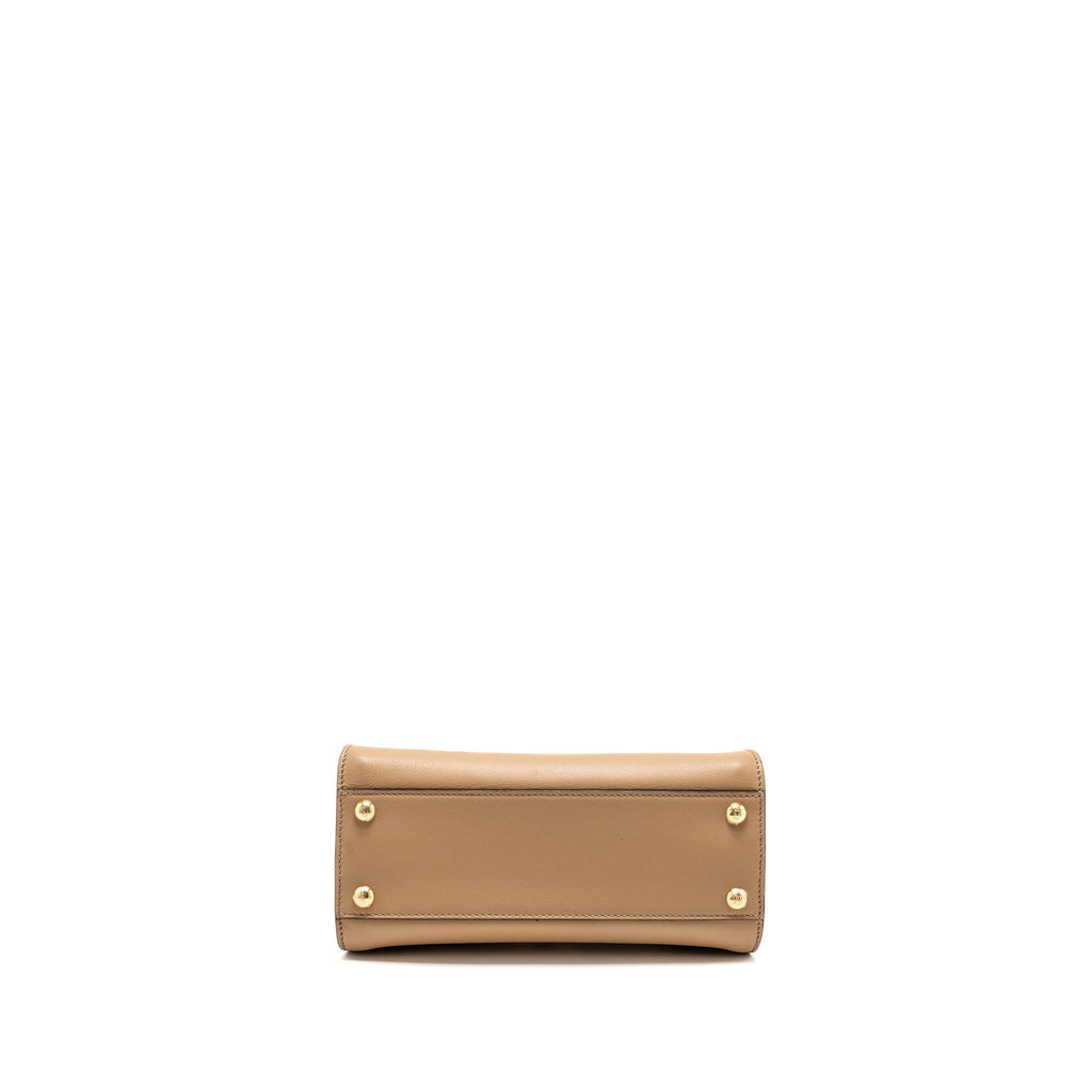 fendi-mini-peekaboo-calfskin-beige-ghw-1