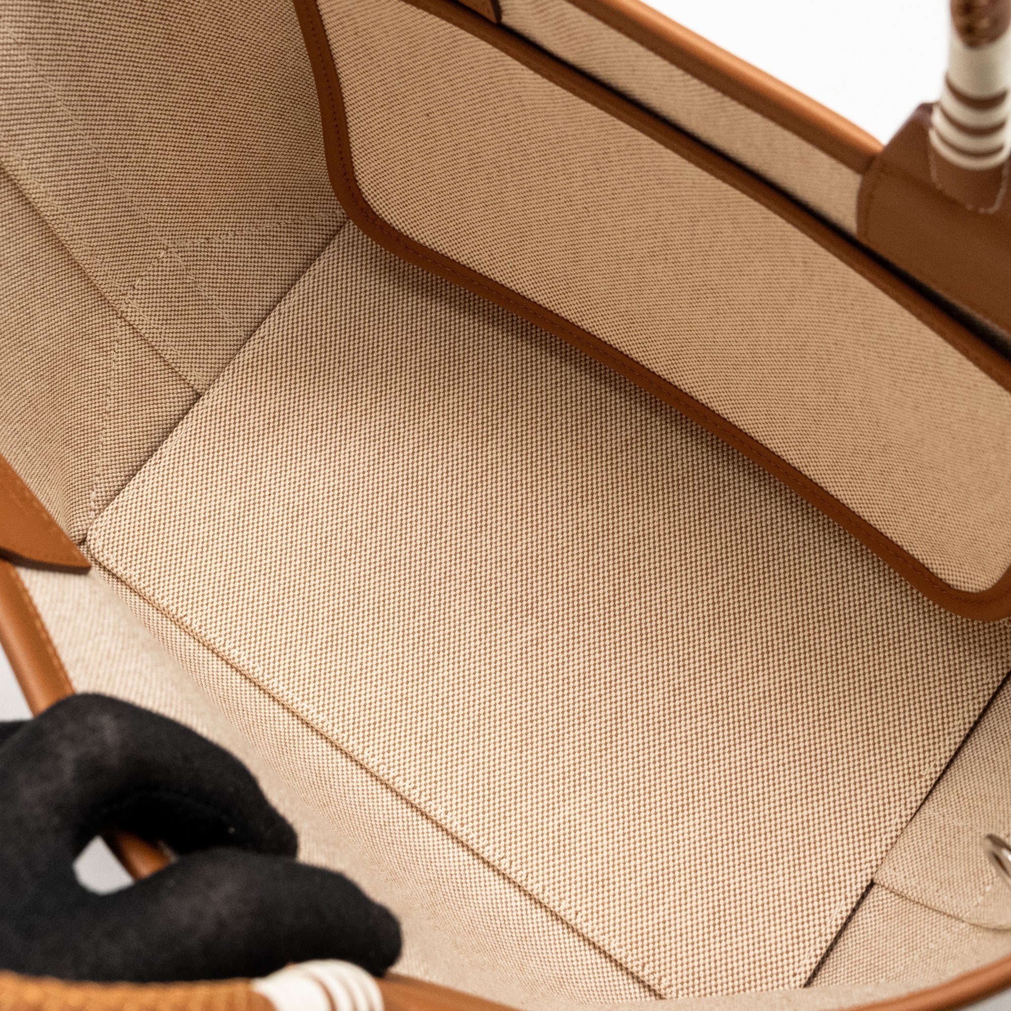 hermes-steeple-25-canvas-swift-leather-beige-gold-shw-stamp-d
