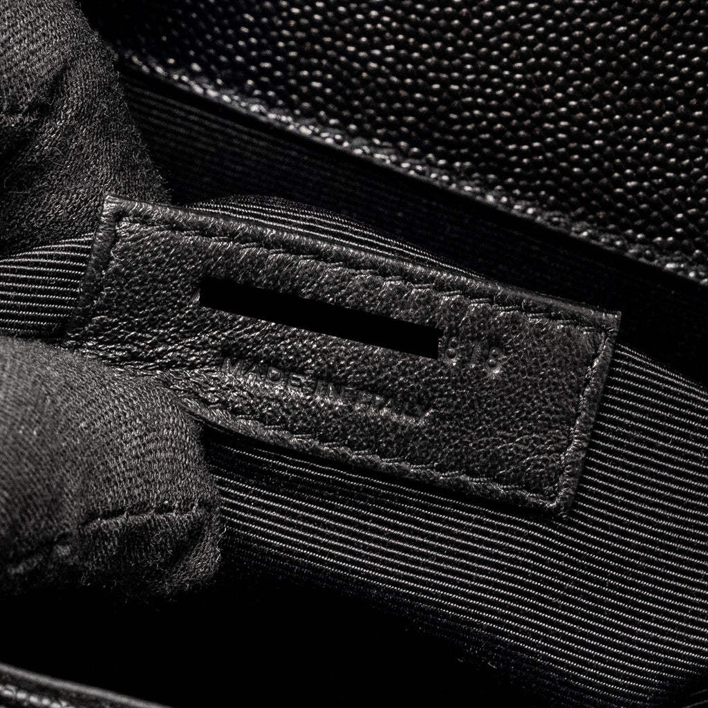 saint-laurent-large-envelope-bag-calfskin-black-ghw