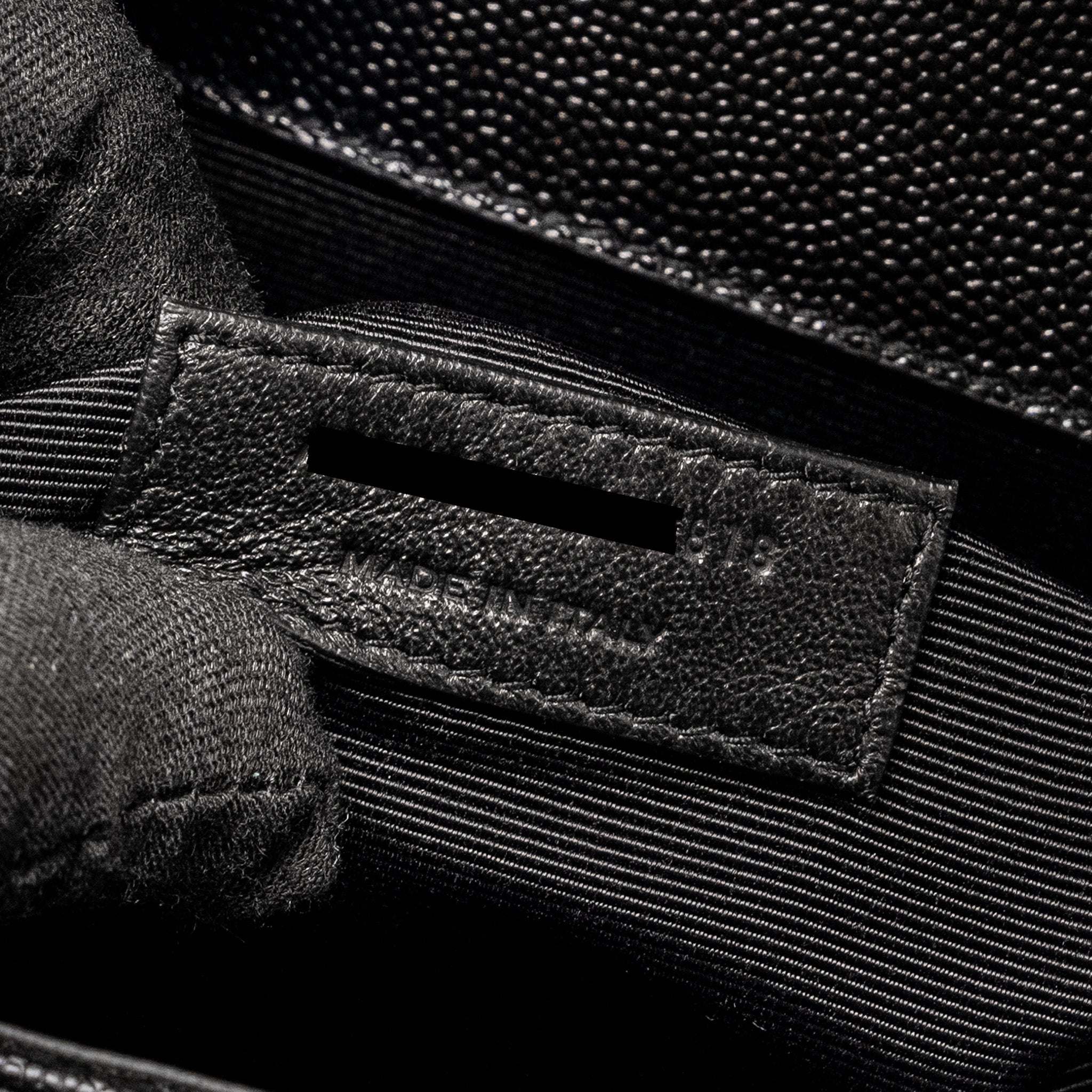 saint-laurent-large-envelope-bag-calfskin-black-ghw