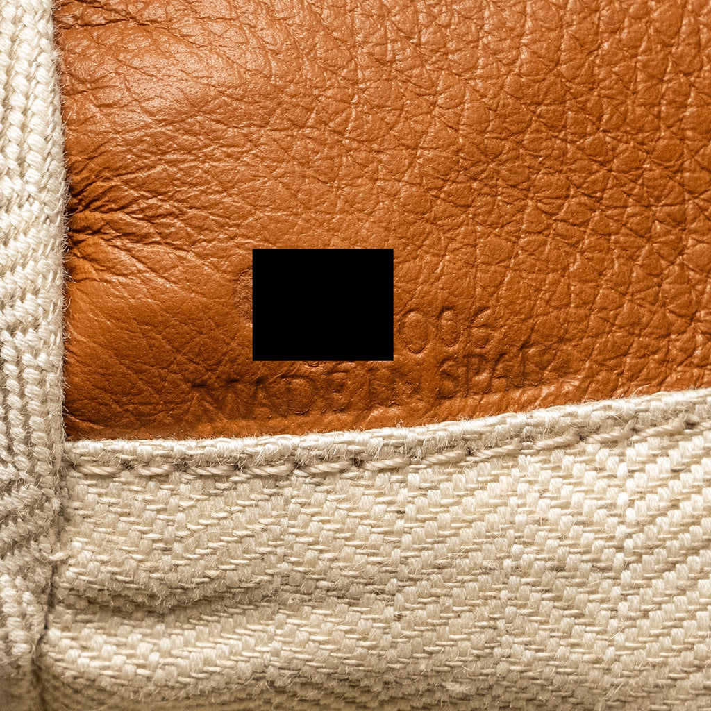 loewe-medium-puzzle-bag-calfskin-tan-shw