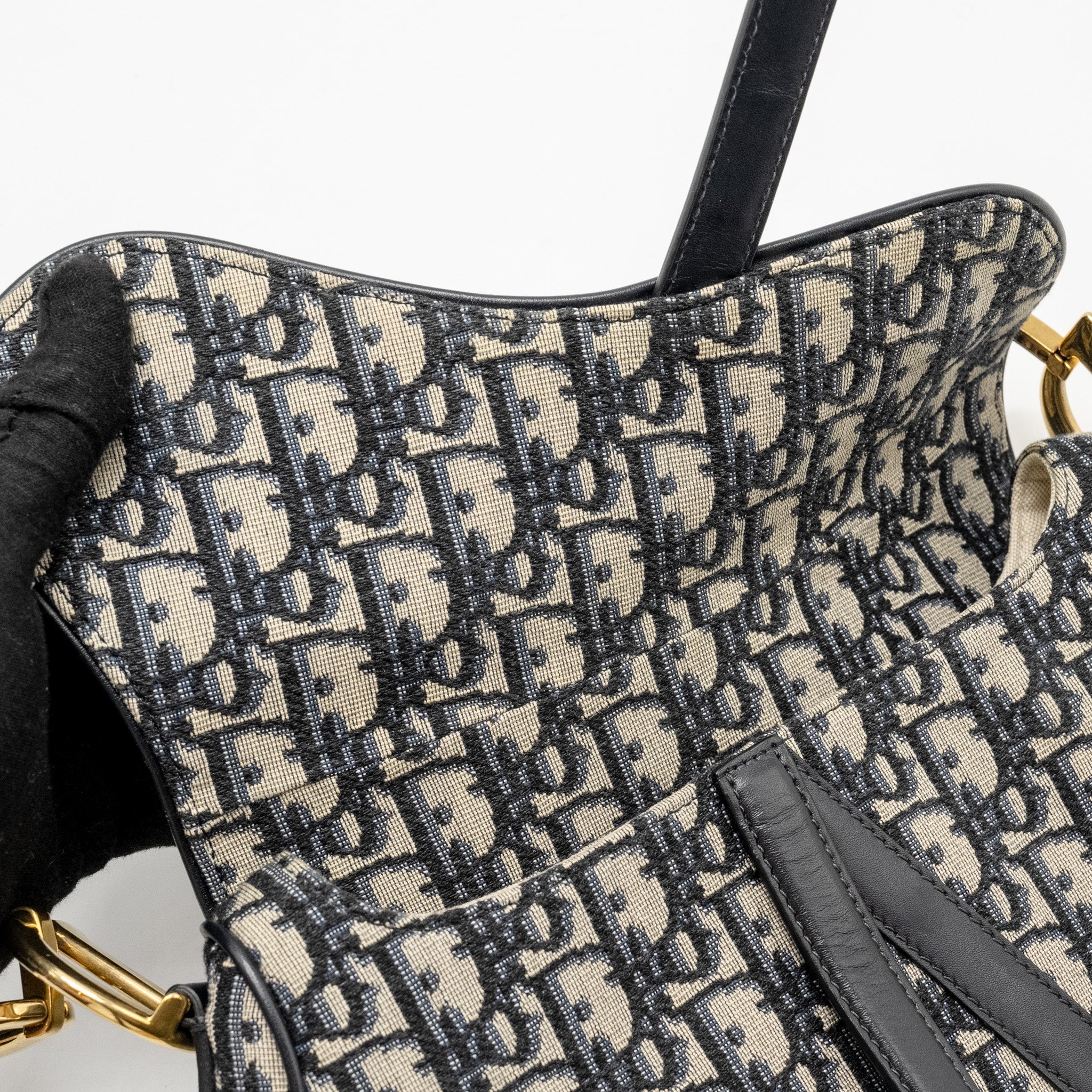 dior-medium-saddle-bag-blue-oblique-canvas-ghw-copy-1