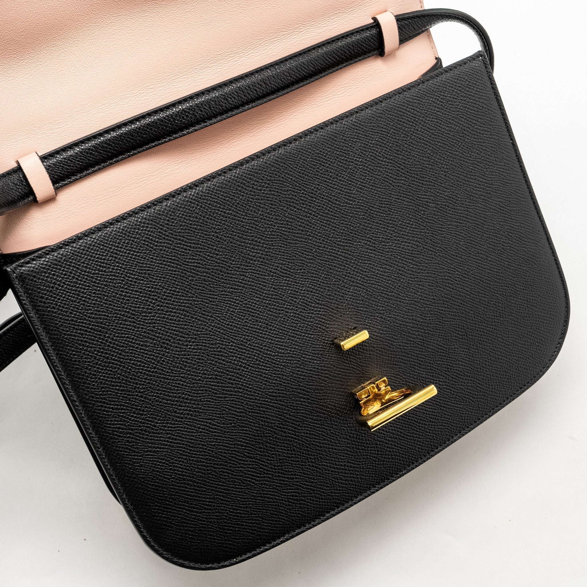 salvatore-ferragamo-gancini-rounded-flap-bag-calfskin-black-ghw