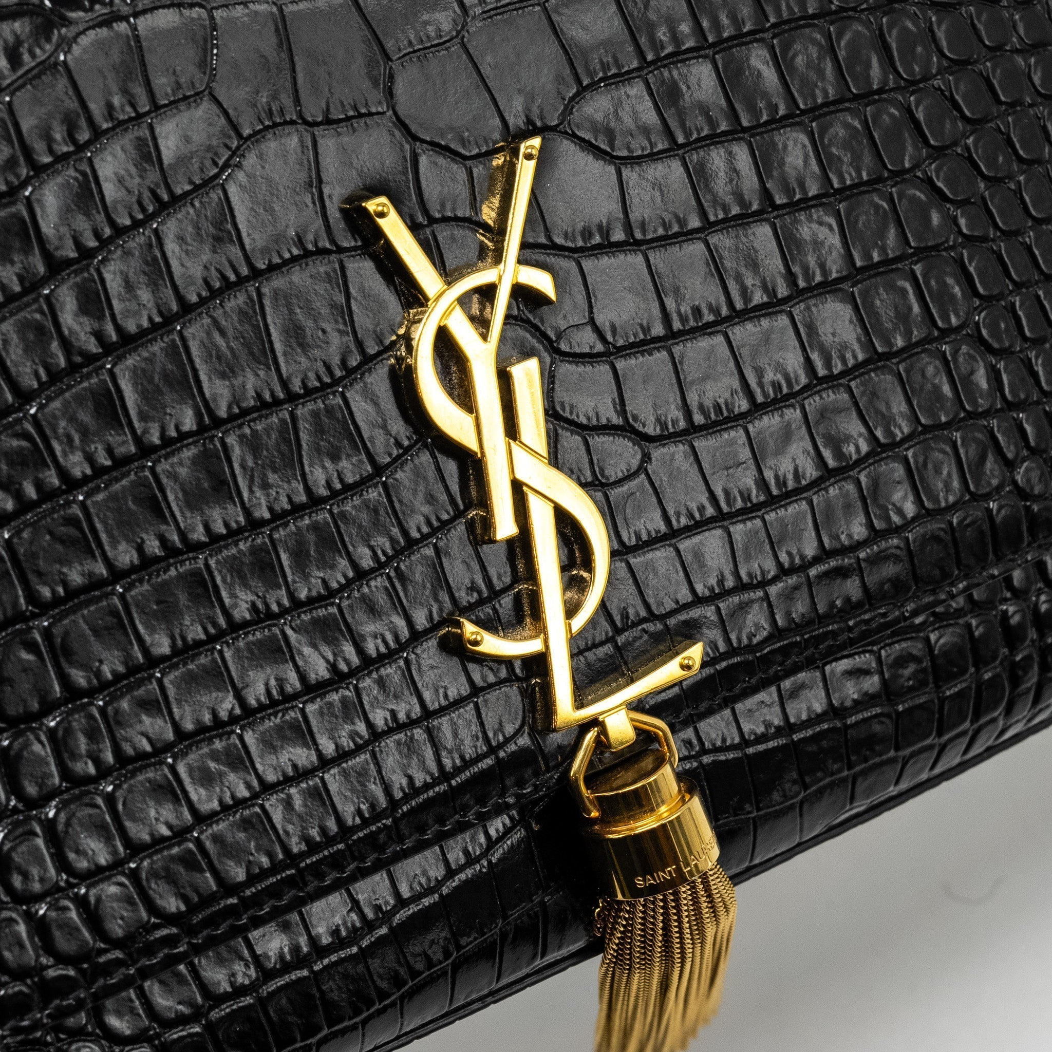 saint-laurent-ysl-kate-tassel-bag-croc-embossed-black-ghw