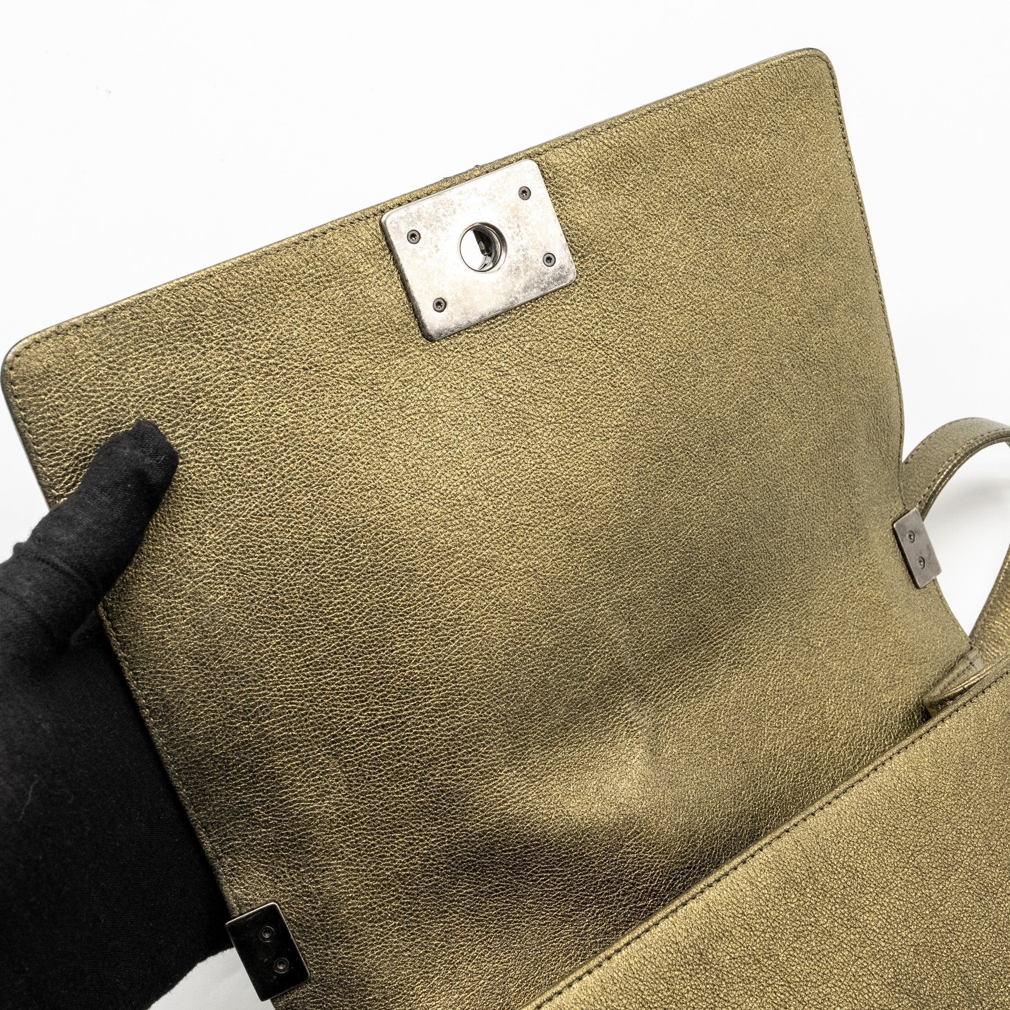 chanel-medium-boy-bag-horsehair-calfskin-black-gold-ruthenium-hardware