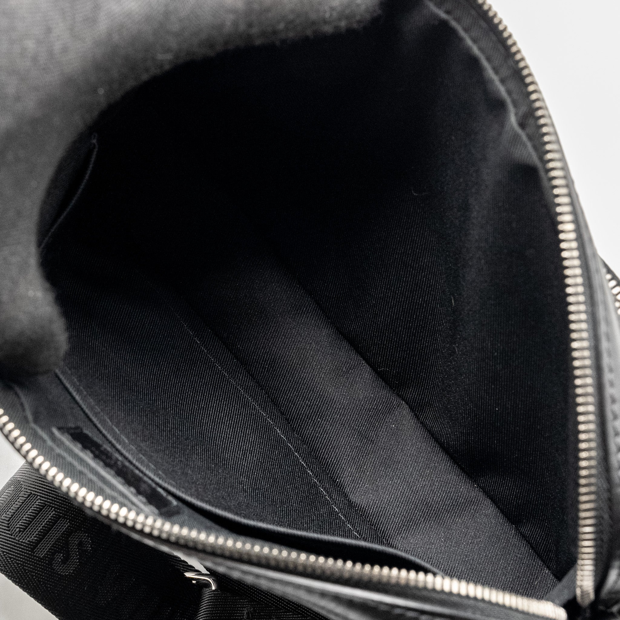 louis-vuitton-trio-messanger-monogram-eclipse-canvas-black-black-hardware